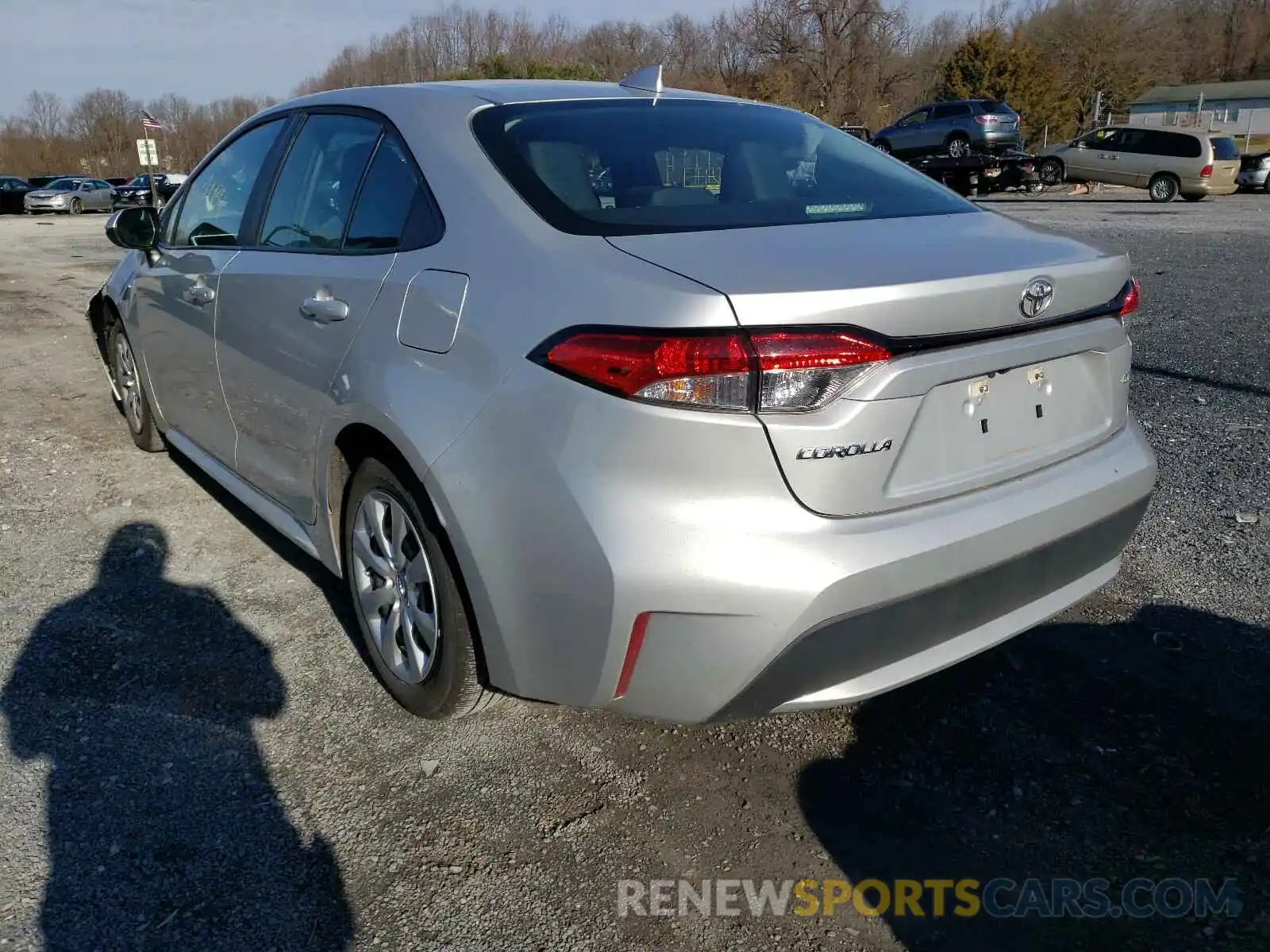 3 Photograph of a damaged car 5YFEPRAE4LP120796 TOYOTA COROLLA 2020