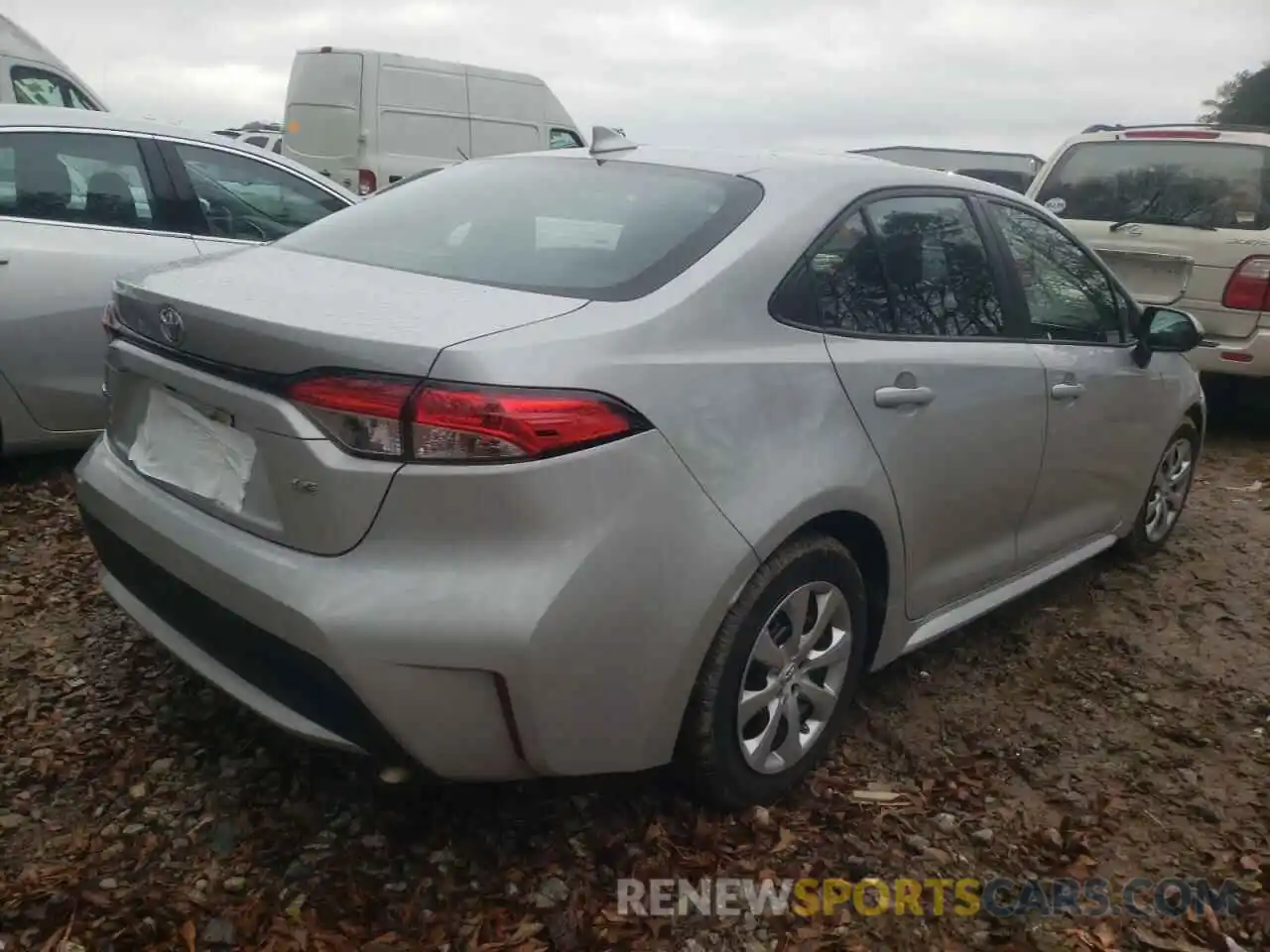 4 Photograph of a damaged car 5YFEPRAE4LP121365 TOYOTA COROLLA 2020