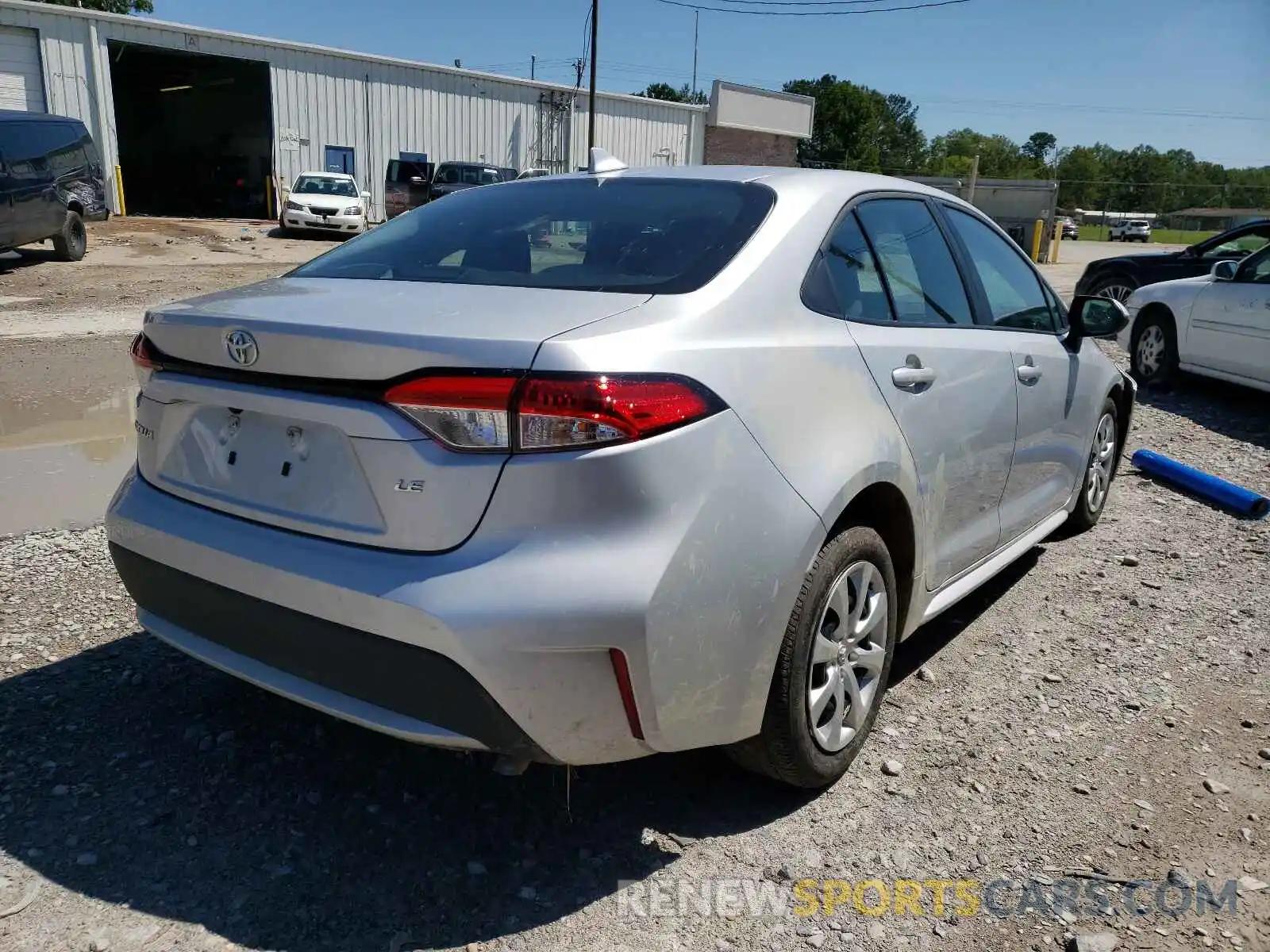 4 Photograph of a damaged car 5YFEPRAE4LP122158 TOYOTA COROLLA 2020