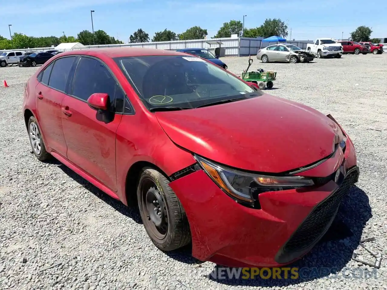 1 Photograph of a damaged car 5YFEPRAE4LP122760 TOYOTA COROLLA 2020