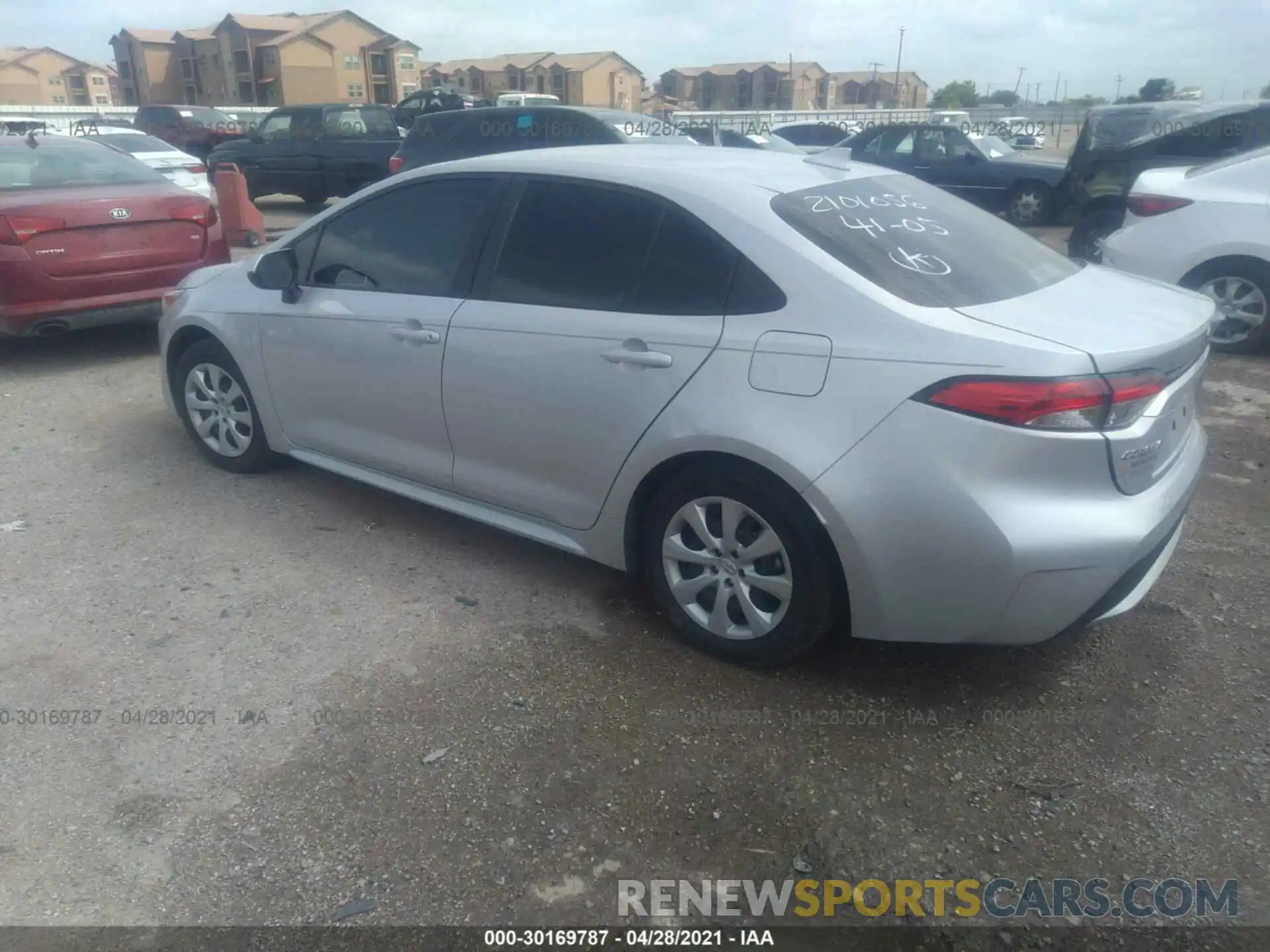 3 Photograph of a damaged car 5YFEPRAE4LP122905 TOYOTA COROLLA 2020