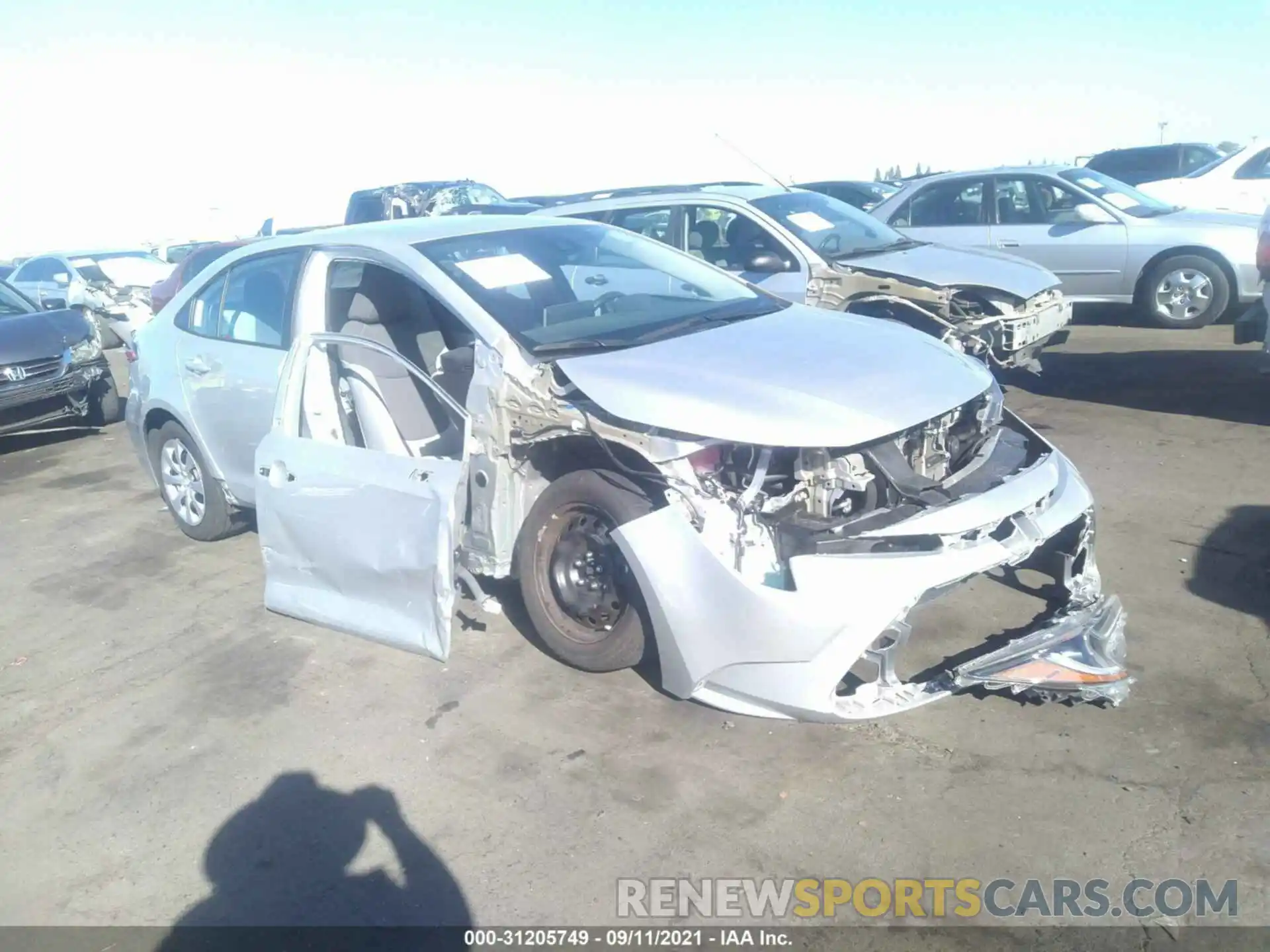 1 Photograph of a damaged car 5YFEPRAE4LP123357 TOYOTA COROLLA 2020