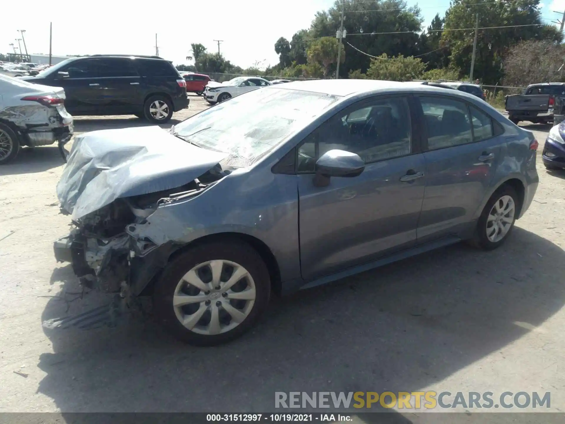 2 Photograph of a damaged car 5YFEPRAE4LP126212 TOYOTA COROLLA 2020