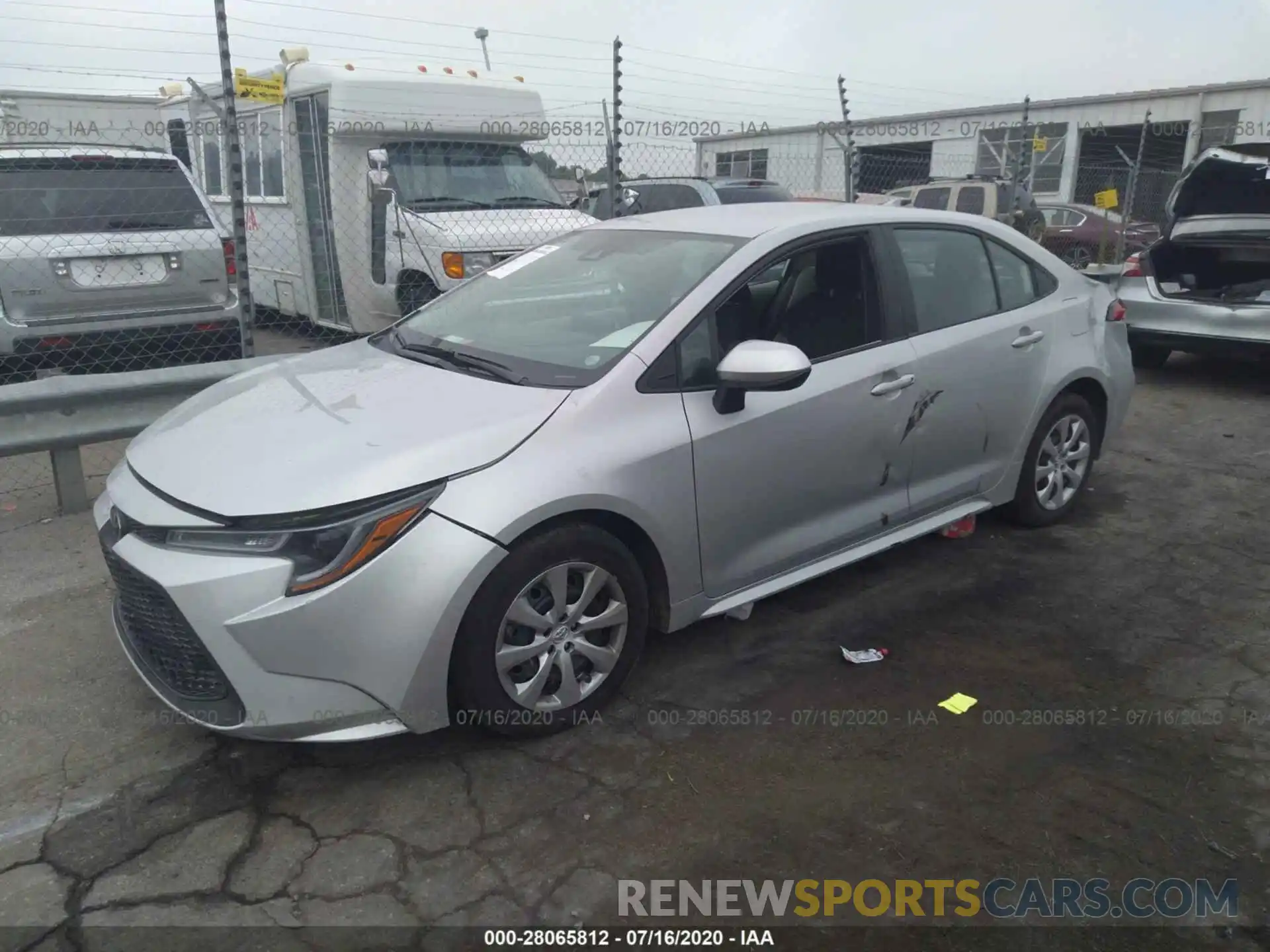 2 Photograph of a damaged car 5YFEPRAE4LP126730 TOYOTA COROLLA 2020