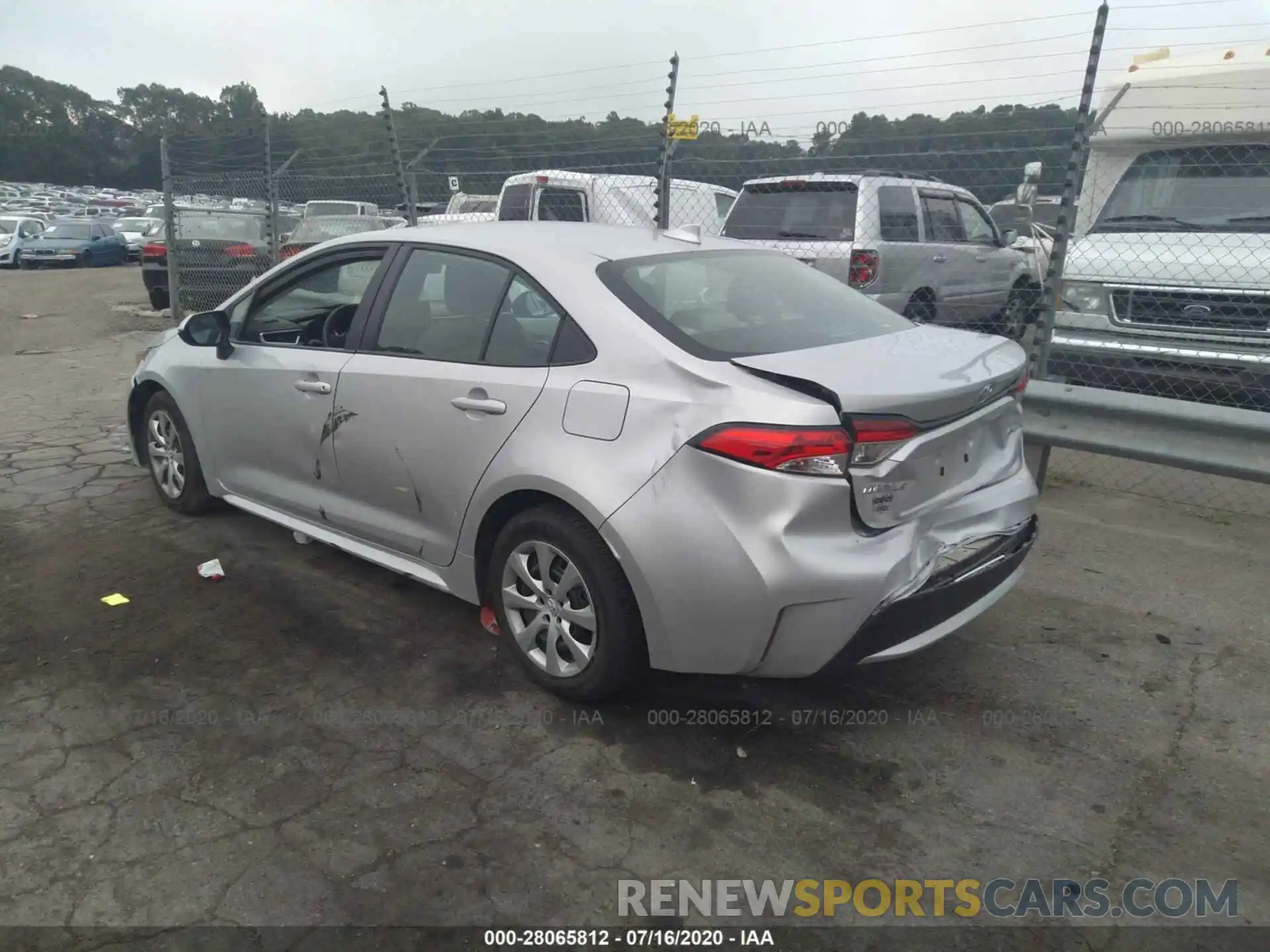 6 Photograph of a damaged car 5YFEPRAE4LP126730 TOYOTA COROLLA 2020