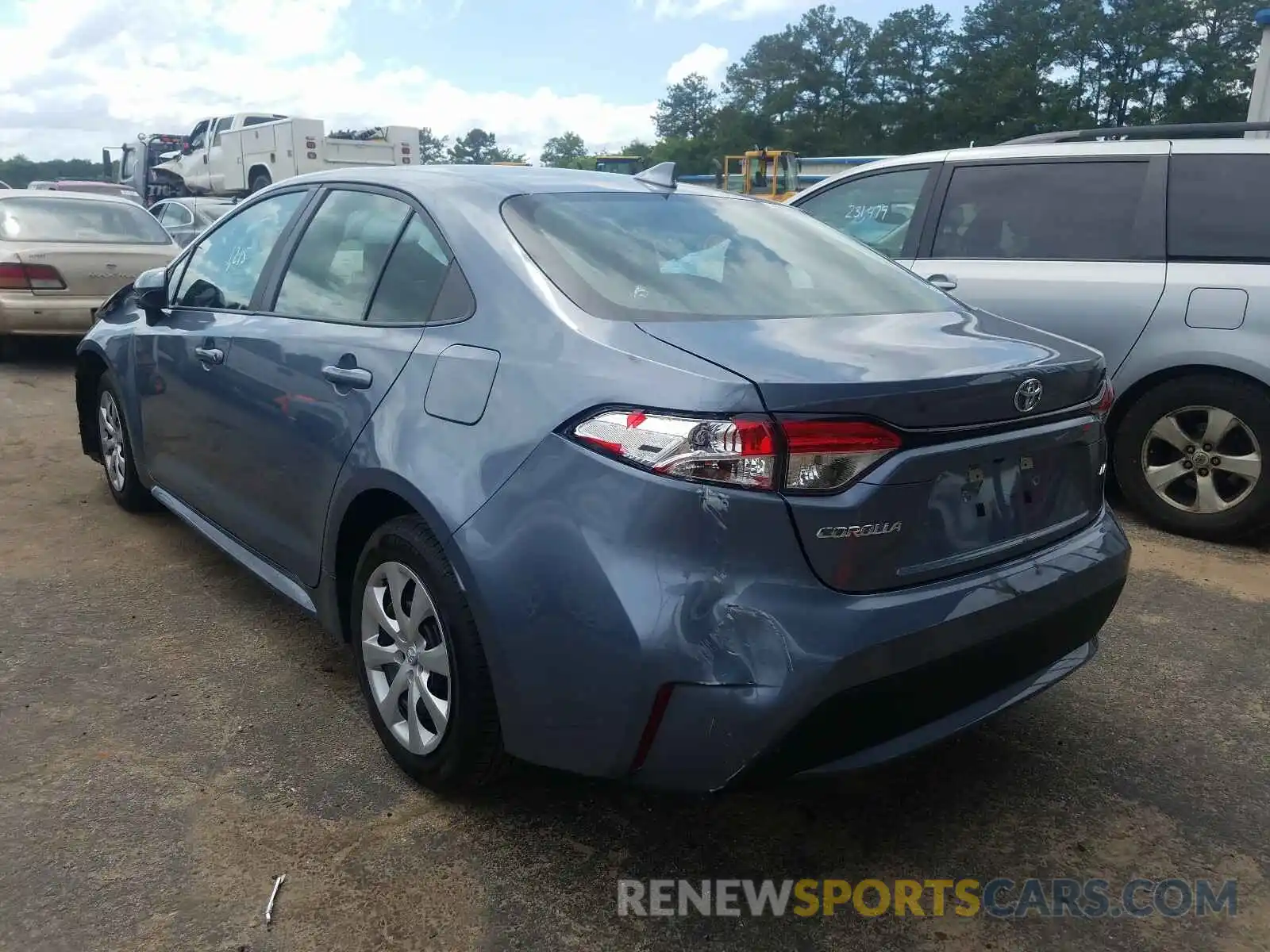 3 Photograph of a damaged car 5YFEPRAE4LP126887 TOYOTA COROLLA 2020