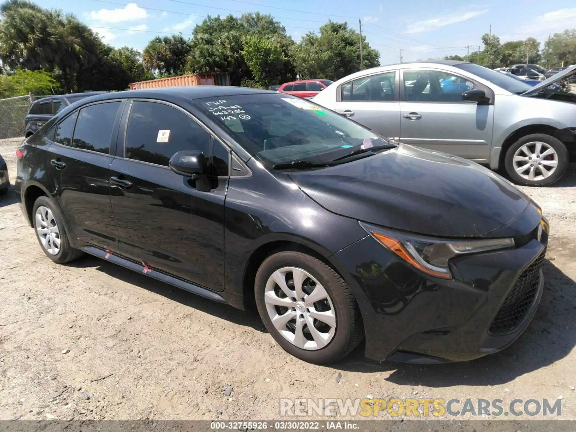 1 Photograph of a damaged car 5YFEPRAE4LP127036 TOYOTA COROLLA 2020