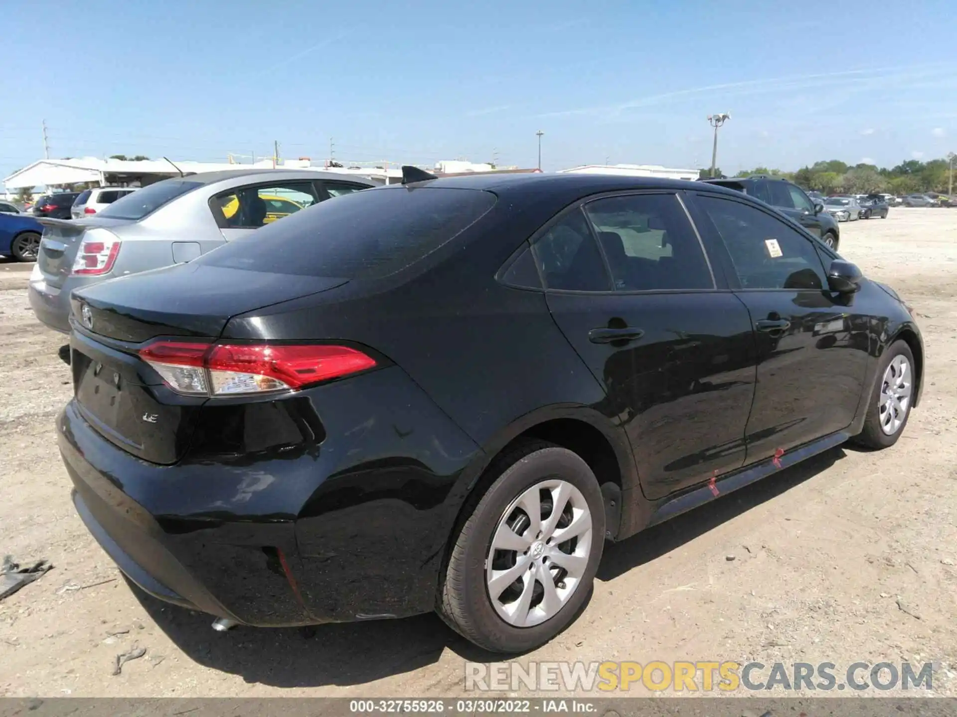 4 Photograph of a damaged car 5YFEPRAE4LP127036 TOYOTA COROLLA 2020