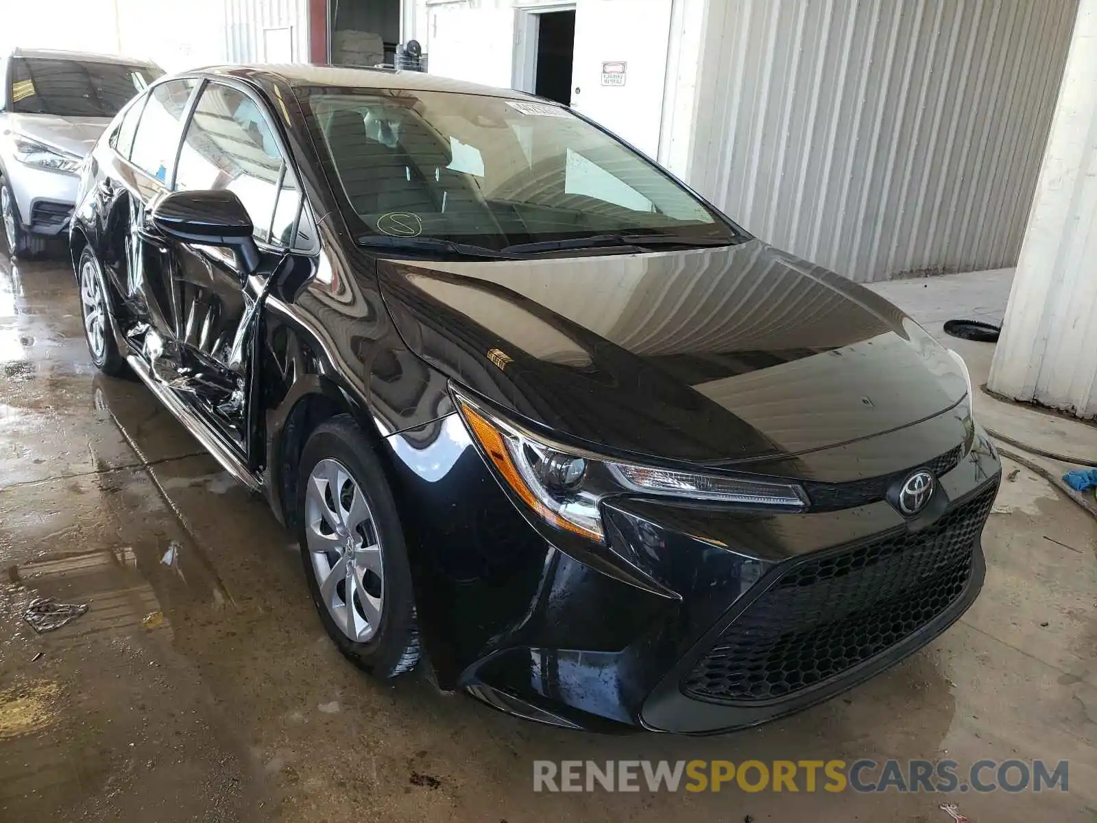 1 Photograph of a damaged car 5YFEPRAE4LP128722 TOYOTA COROLLA 2020