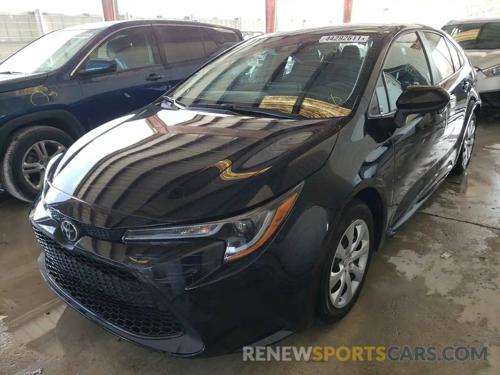 2 Photograph of a damaged car 5YFEPRAE4LP128722 TOYOTA COROLLA 2020