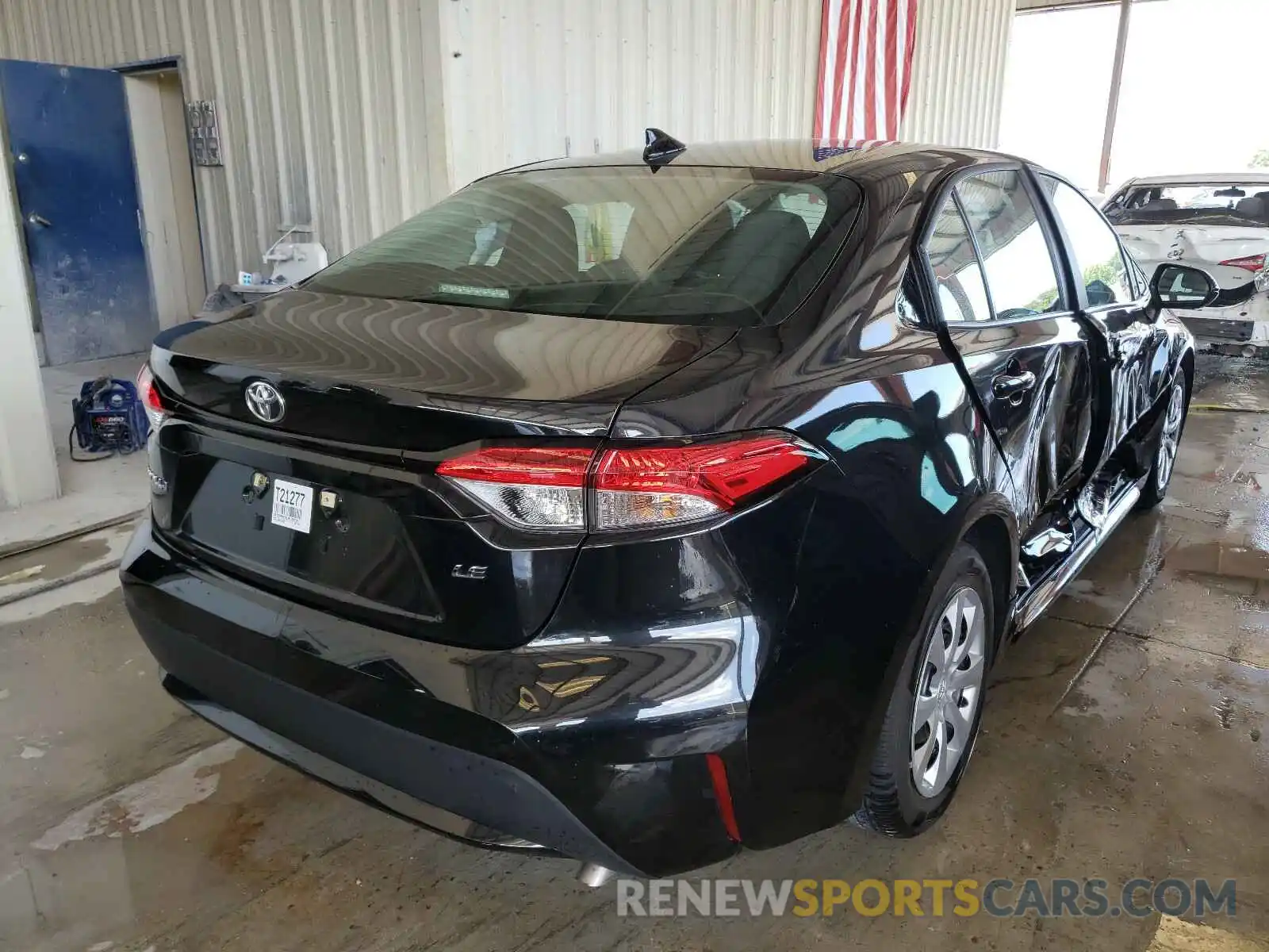 4 Photograph of a damaged car 5YFEPRAE4LP128722 TOYOTA COROLLA 2020