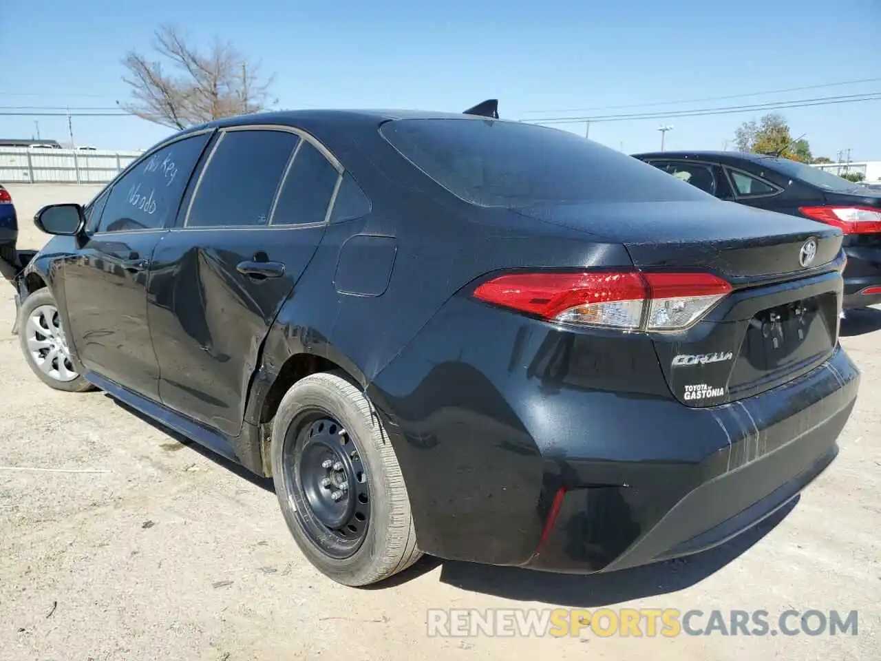 3 Photograph of a damaged car 5YFEPRAE4LP129126 TOYOTA COROLLA 2020