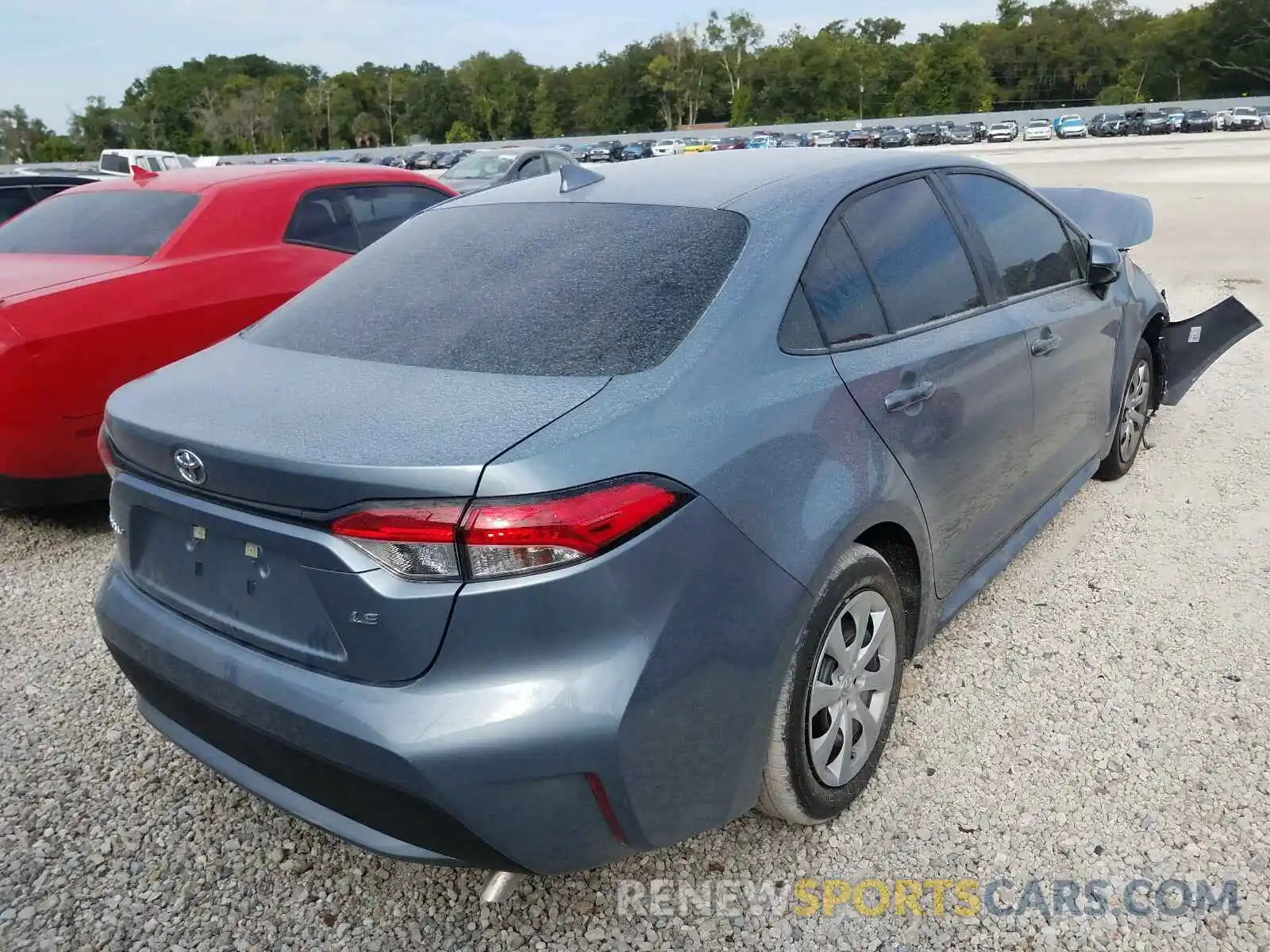 4 Photograph of a damaged car 5YFEPRAE4LP129840 TOYOTA COROLLA 2020