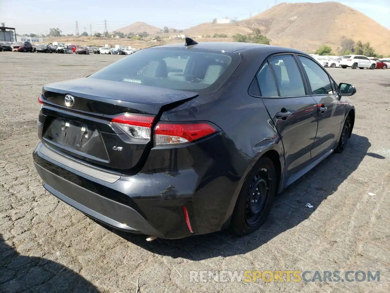 4 Photograph of a damaged car 5YFEPRAE4LP130454 TOYOTA COROLLA 2020