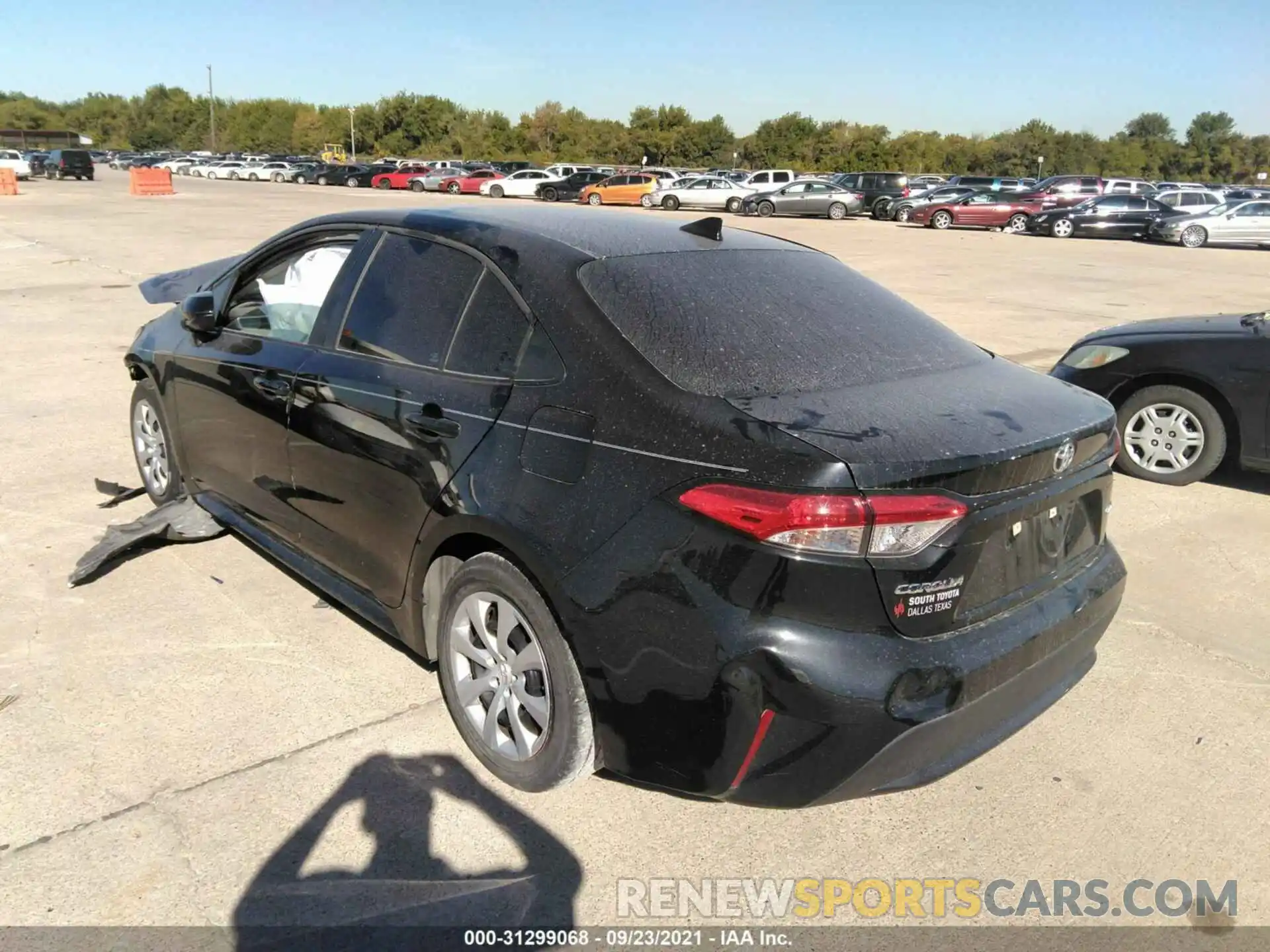 3 Photograph of a damaged car 5YFEPRAE4LP133435 TOYOTA COROLLA 2020