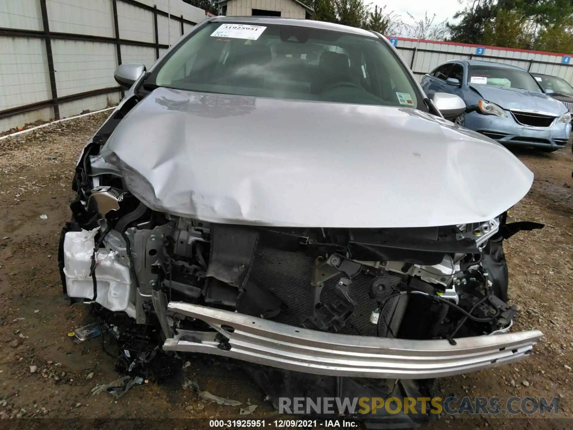 6 Photograph of a damaged car 5YFEPRAE4LP133547 TOYOTA COROLLA 2020