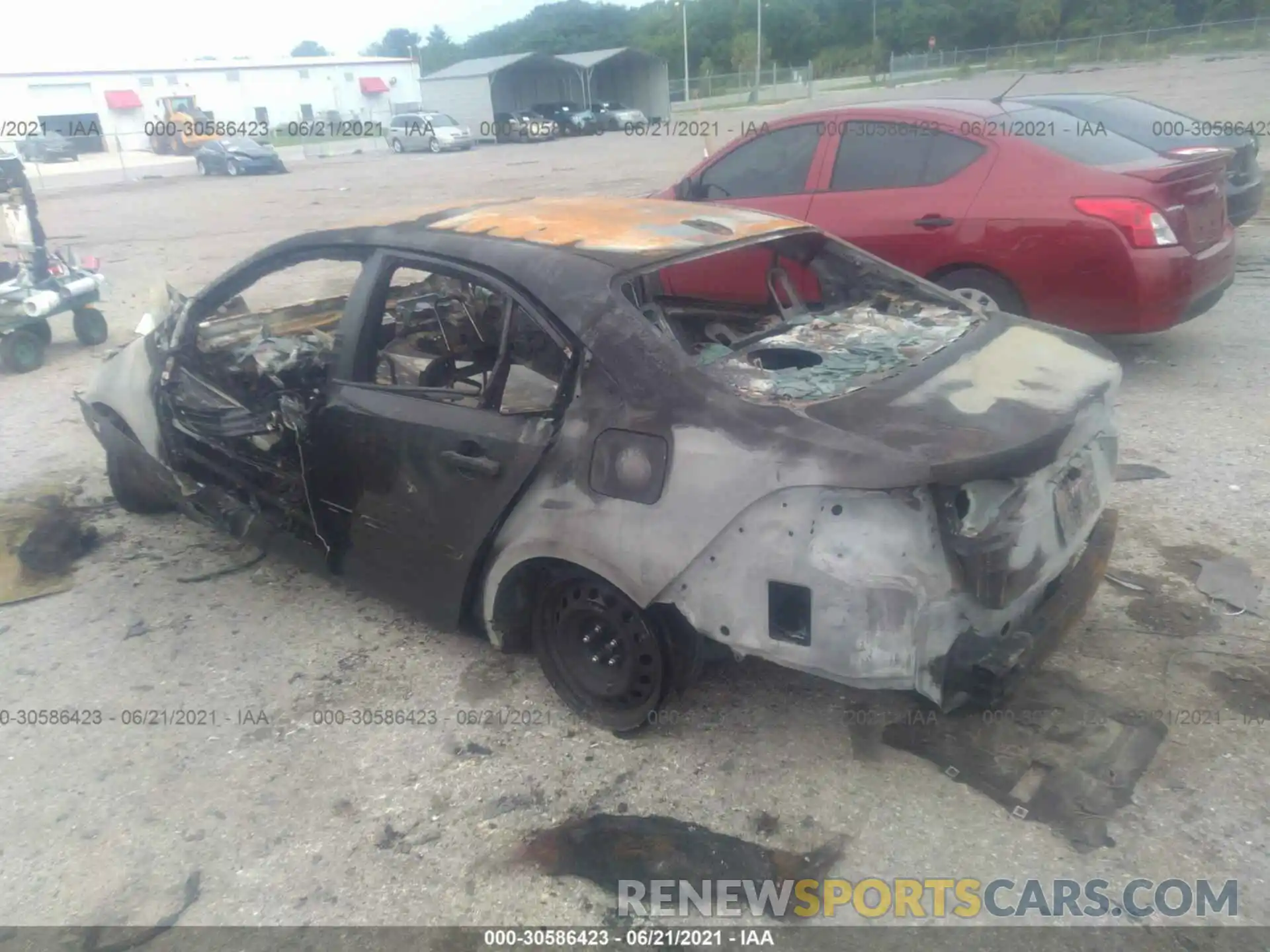 3 Photograph of a damaged car 5YFEPRAE4LP134455 TOYOTA COROLLA 2020