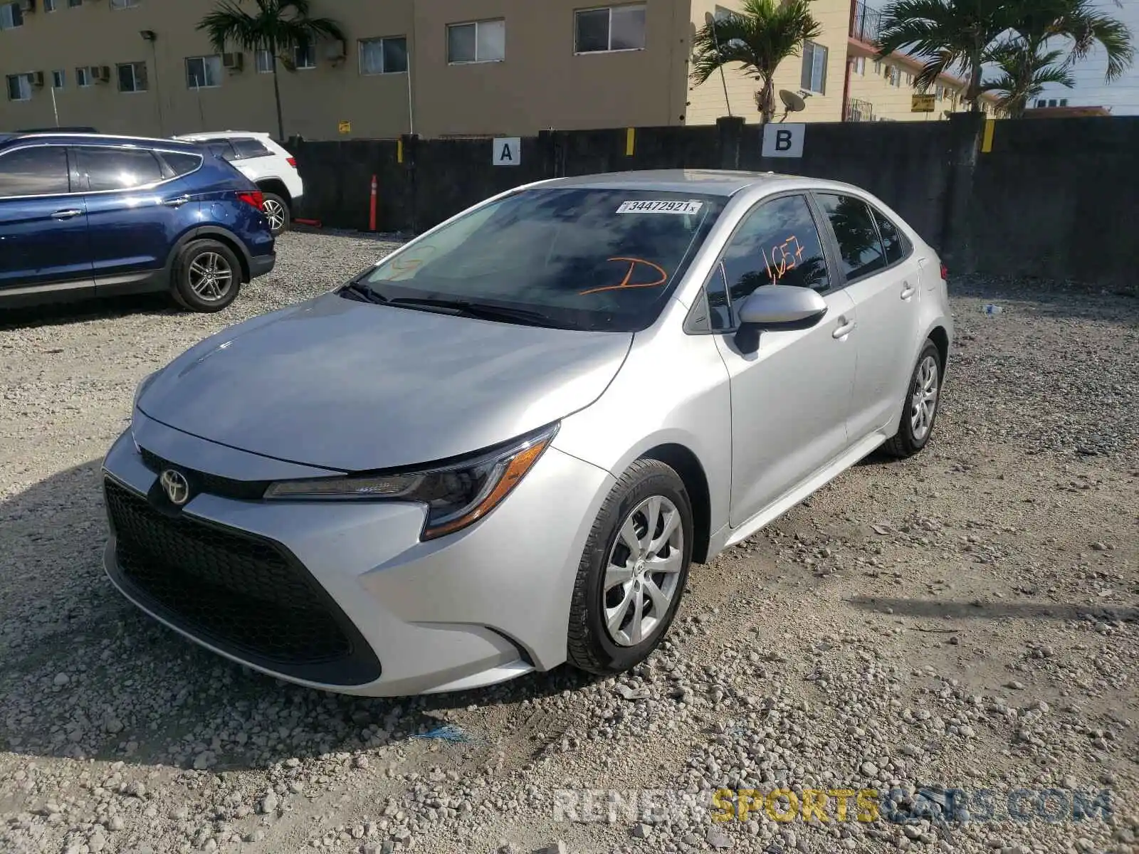 2 Photograph of a damaged car 5YFEPRAE4LP137534 TOYOTA COROLLA 2020