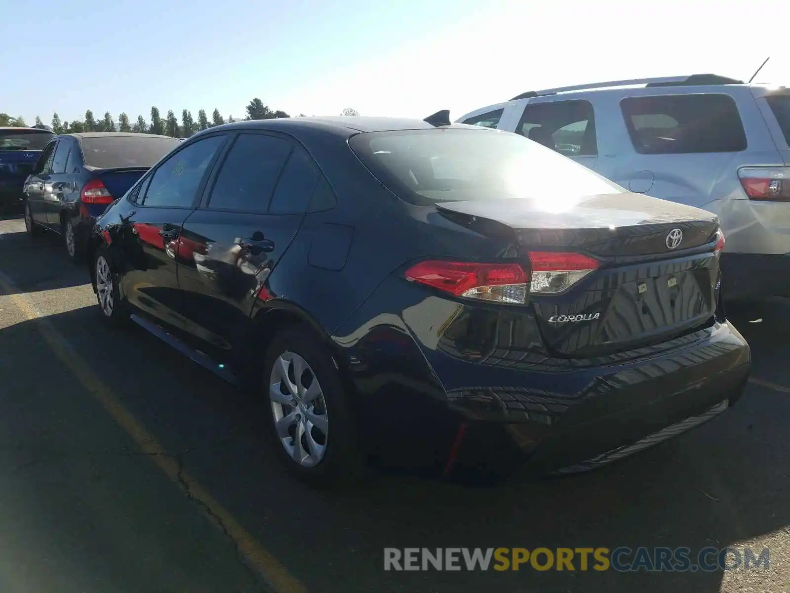 3 Photograph of a damaged car 5YFEPRAE4LP138747 TOYOTA COROLLA 2020