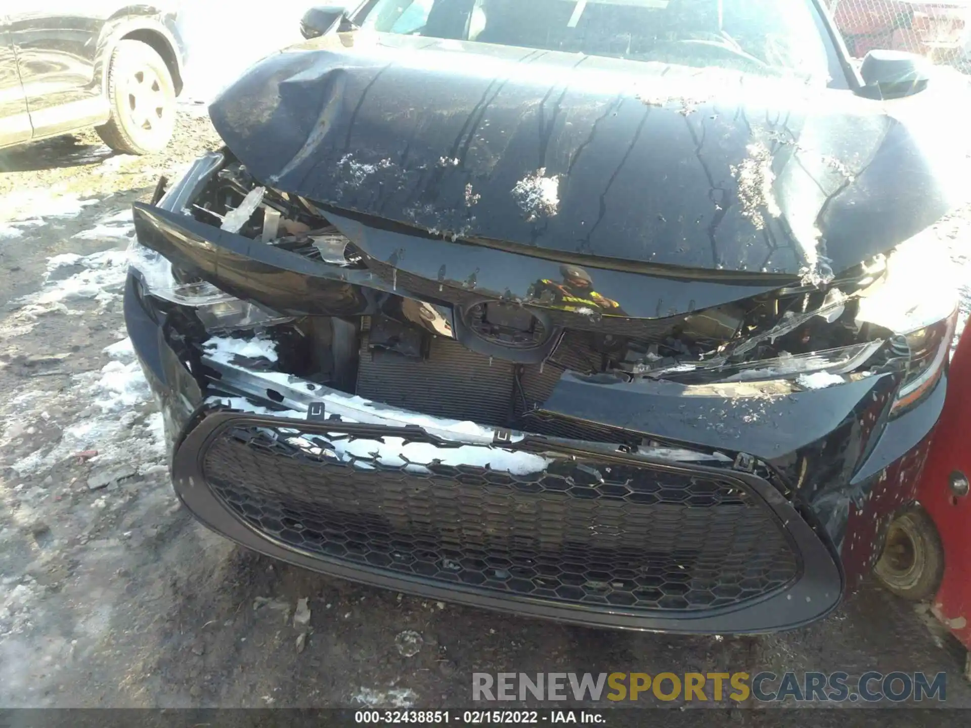 6 Photograph of a damaged car 5YFEPRAE4LP140904 TOYOTA COROLLA 2020