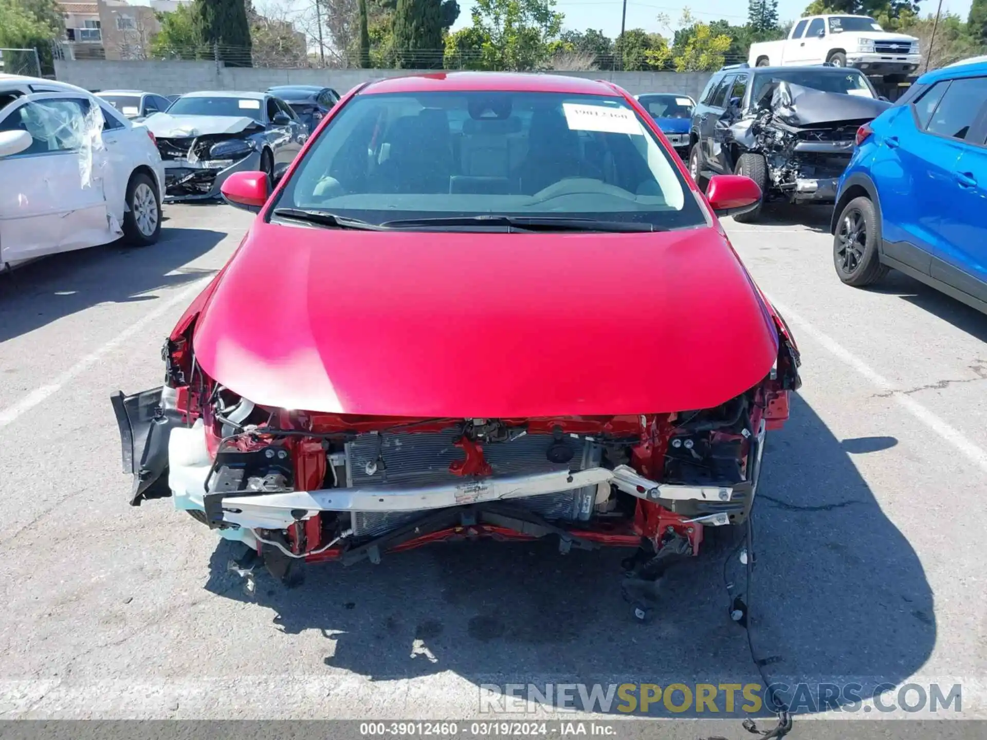 13 Photograph of a damaged car 5YFEPRAE4LP141924 TOYOTA COROLLA 2020