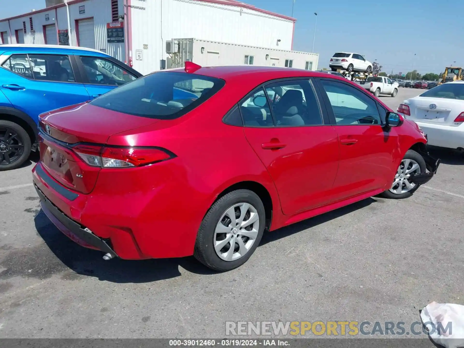 4 Photograph of a damaged car 5YFEPRAE4LP141924 TOYOTA COROLLA 2020