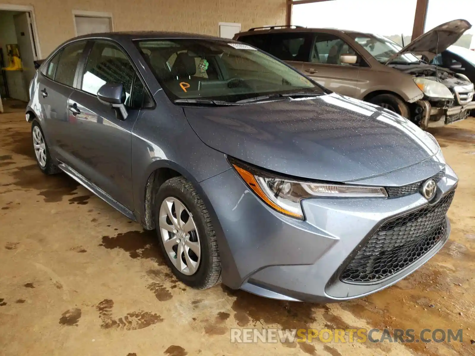 1 Photograph of a damaged car 5YFEPRAE4LP145570 TOYOTA COROLLA 2020