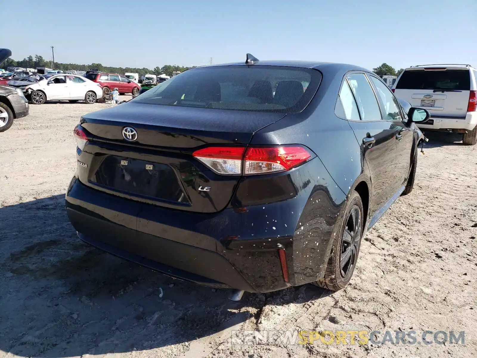 4 Photograph of a damaged car 5YFEPRAE5LP004376 TOYOTA COROLLA 2020