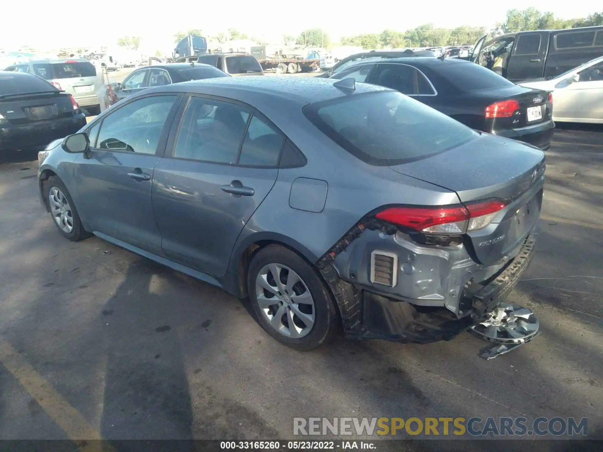 3 Photograph of a damaged car 5YFEPRAE5LP004846 TOYOTA COROLLA 2020