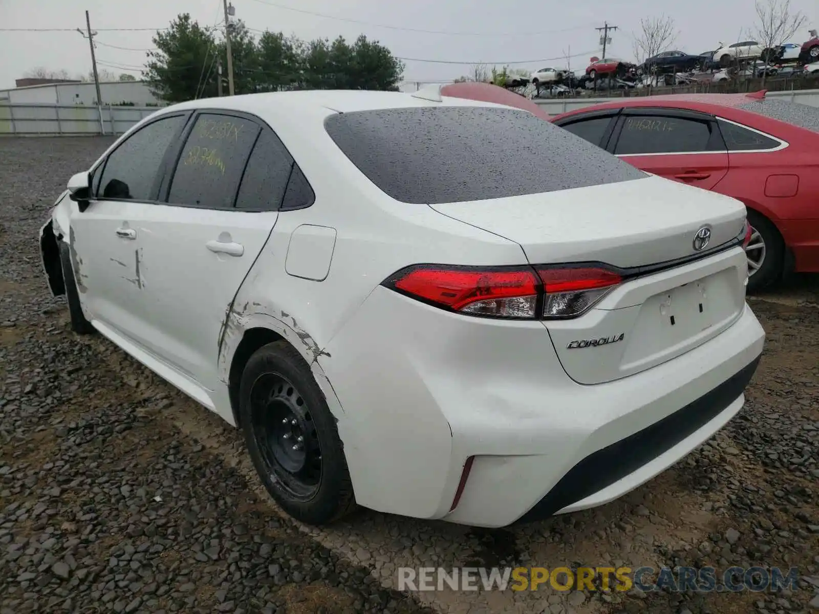 3 Photograph of a damaged car 5YFEPRAE5LP005091 TOYOTA COROLLA 2020