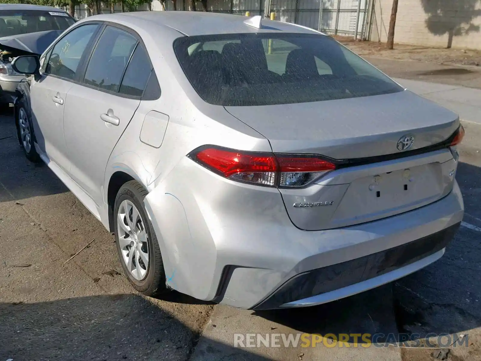 3 Photograph of a damaged car 5YFEPRAE5LP005155 TOYOTA COROLLA 2020