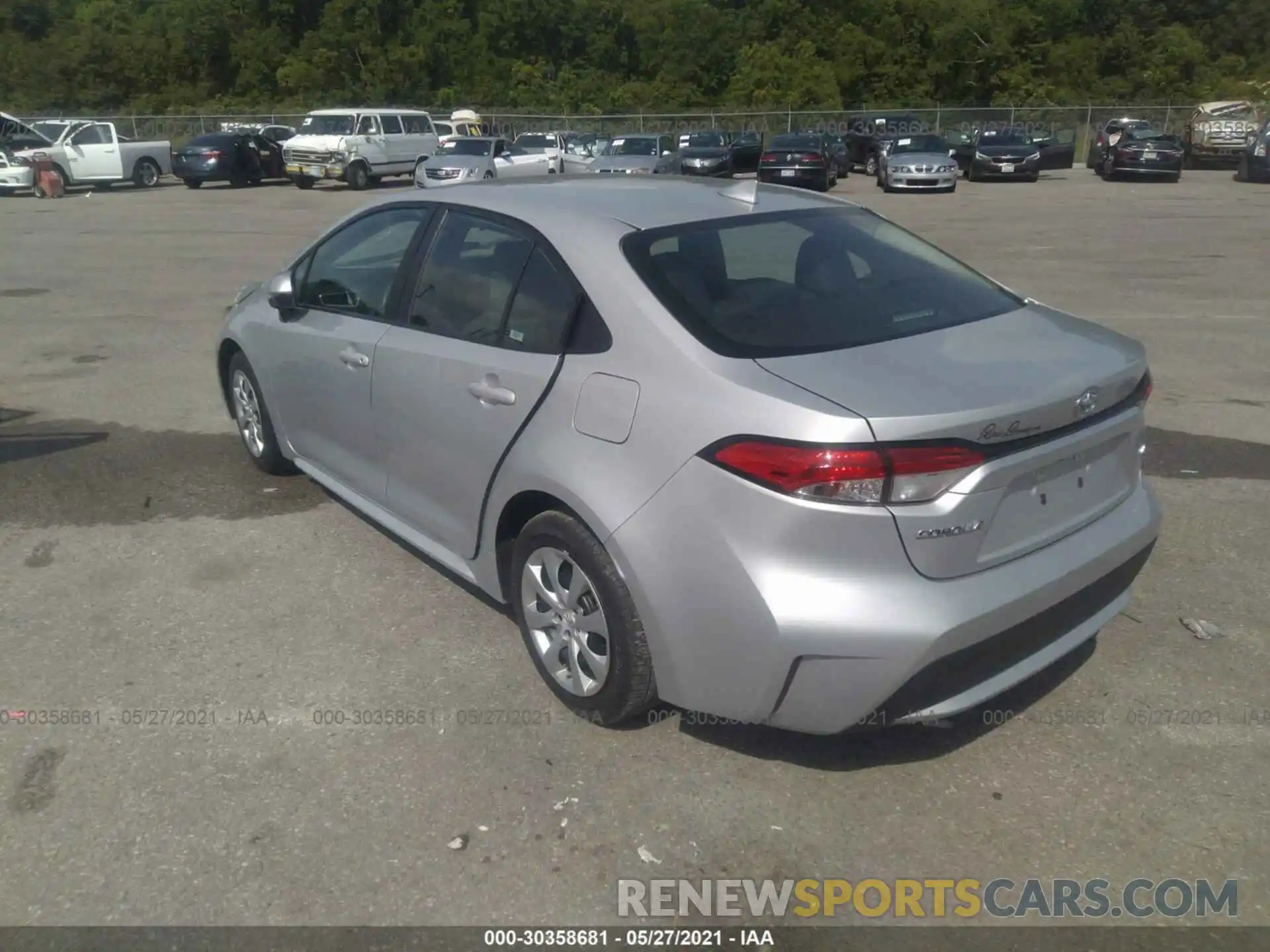 3 Photograph of a damaged car 5YFEPRAE5LP005320 TOYOTA COROLLA 2020