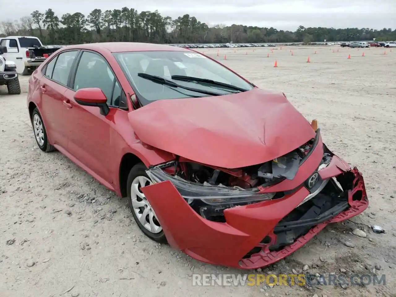 1 Photograph of a damaged car 5YFEPRAE5LP007973 TOYOTA COROLLA 2020