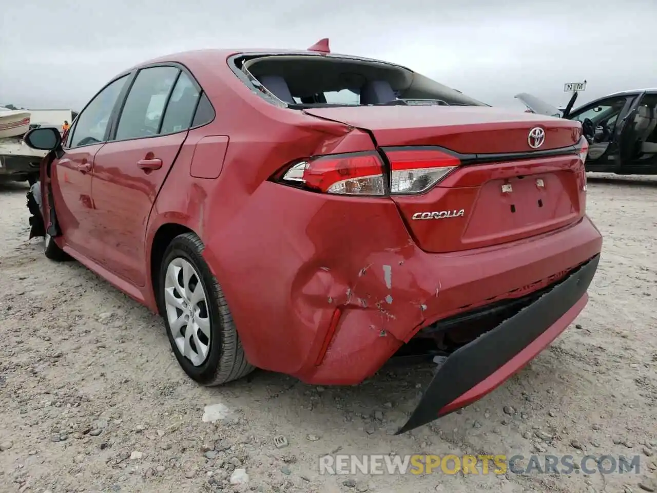 3 Photograph of a damaged car 5YFEPRAE5LP007973 TOYOTA COROLLA 2020