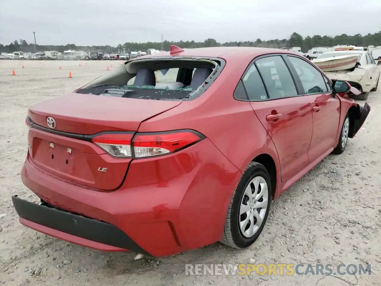 4 Photograph of a damaged car 5YFEPRAE5LP007973 TOYOTA COROLLA 2020