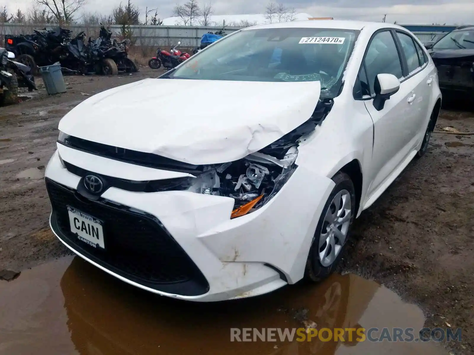 2 Photograph of a damaged car 5YFEPRAE5LP008105 TOYOTA COROLLA 2020