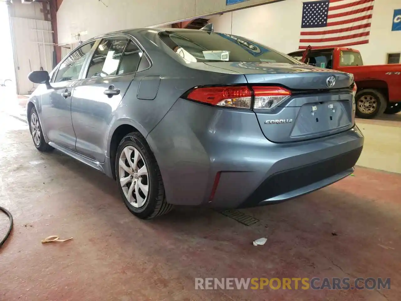 3 Photograph of a damaged car 5YFEPRAE5LP008606 TOYOTA COROLLA 2020