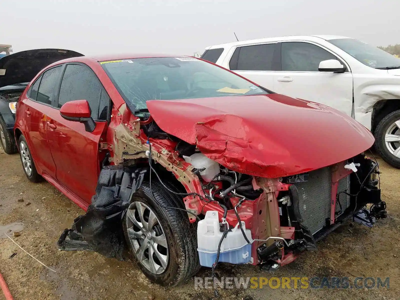 1 Photograph of a damaged car 5YFEPRAE5LP010937 TOYOTA COROLLA 2020