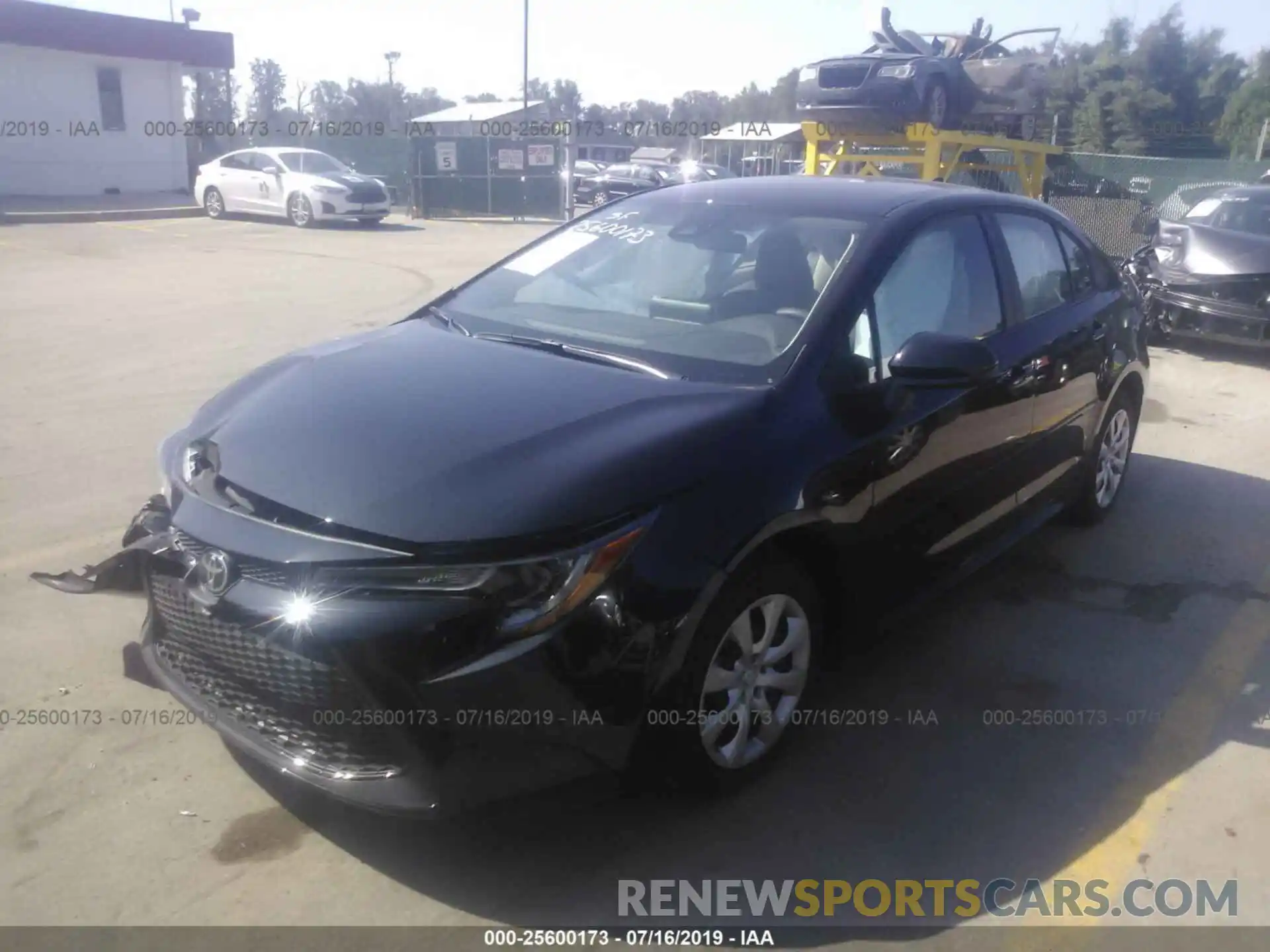 2 Photograph of a damaged car 5YFEPRAE5LP011134 TOYOTA COROLLA 2020