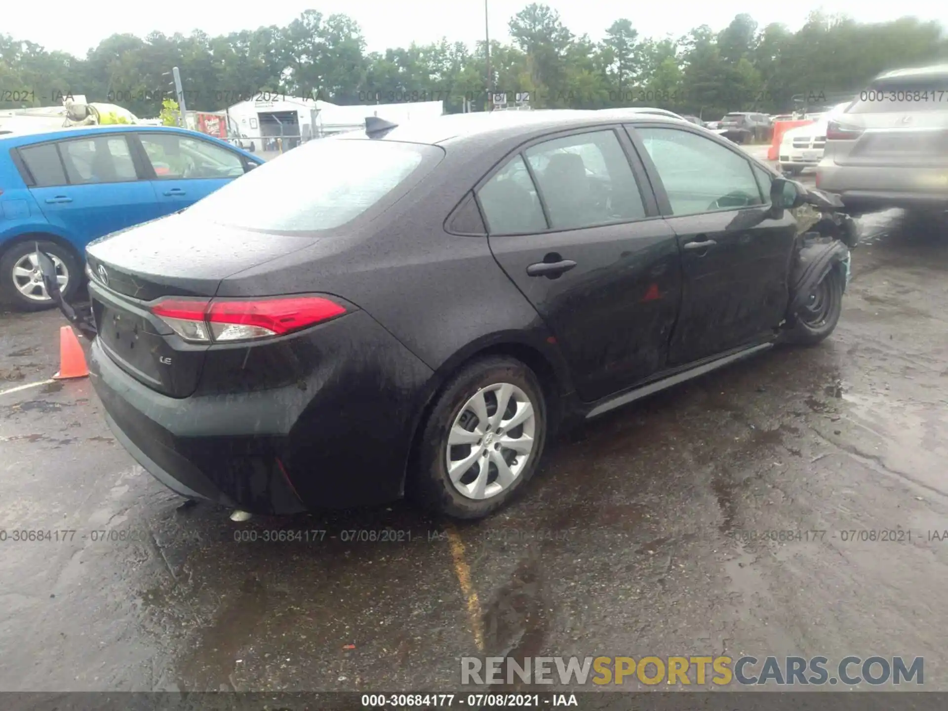 4 Photograph of a damaged car 5YFEPRAE5LP012073 TOYOTA COROLLA 2020