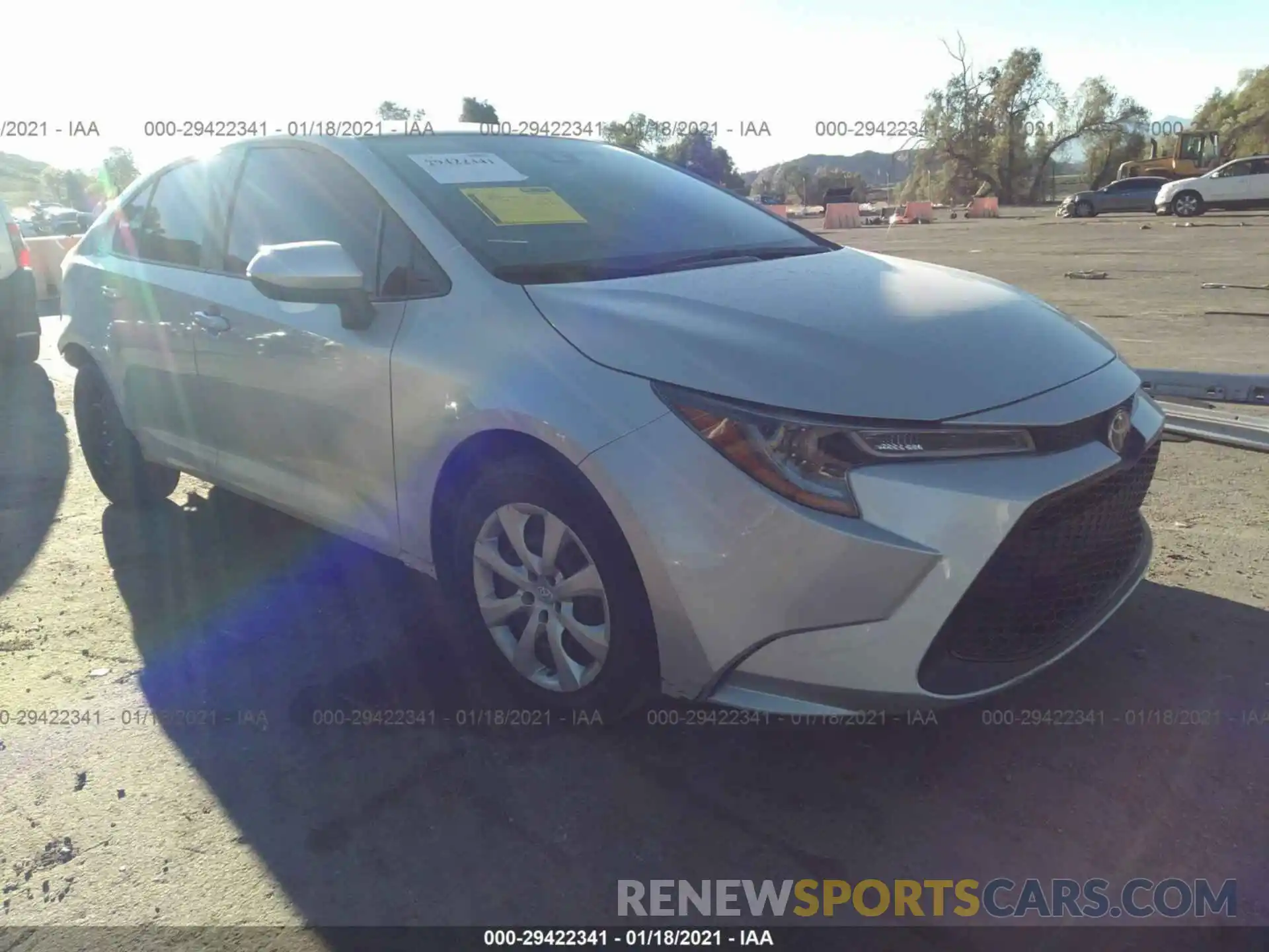 1 Photograph of a damaged car 5YFEPRAE5LP012557 TOYOTA COROLLA 2020