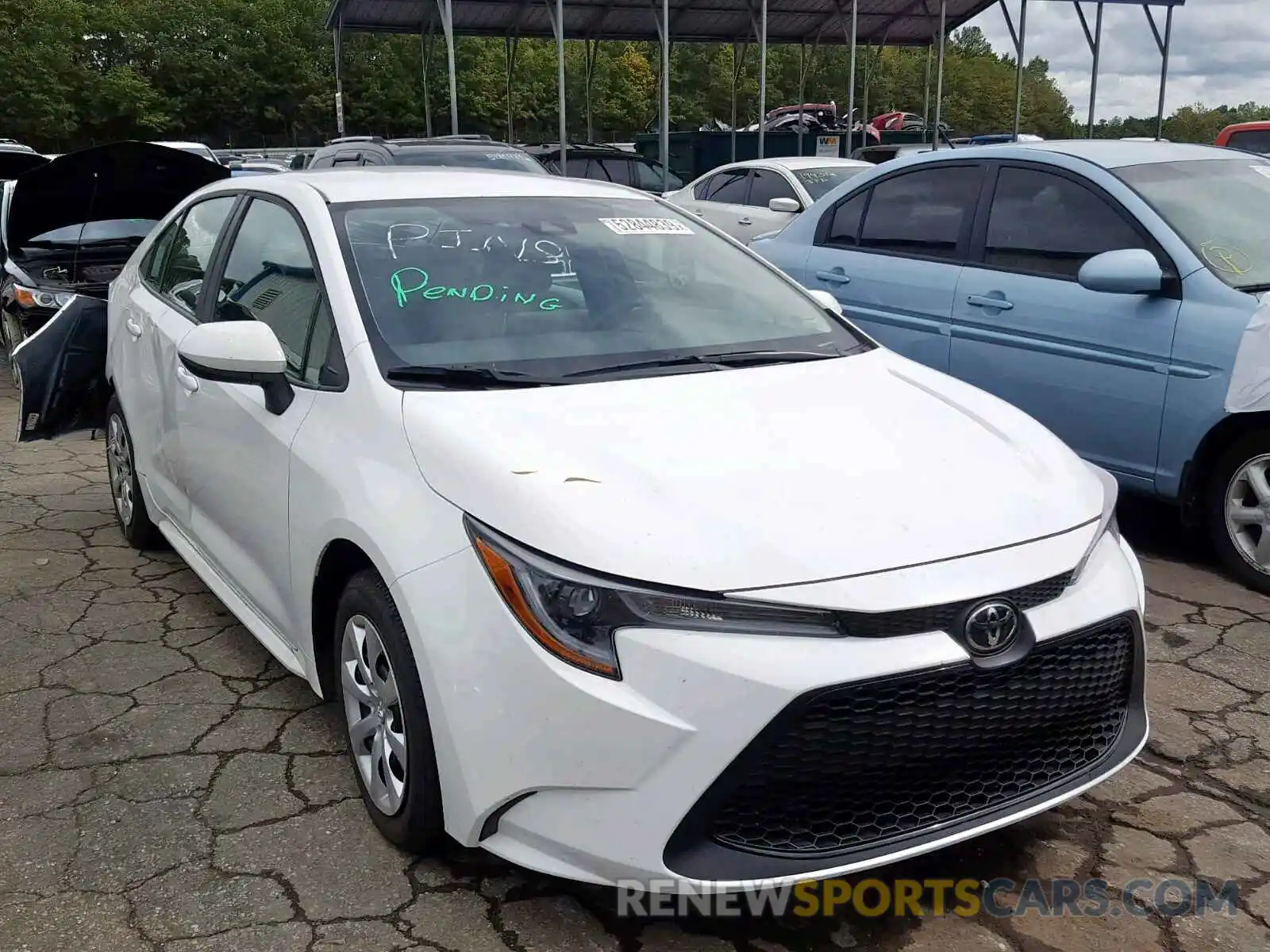 1 Photograph of a damaged car 5YFEPRAE5LP013613 TOYOTA COROLLA 2020