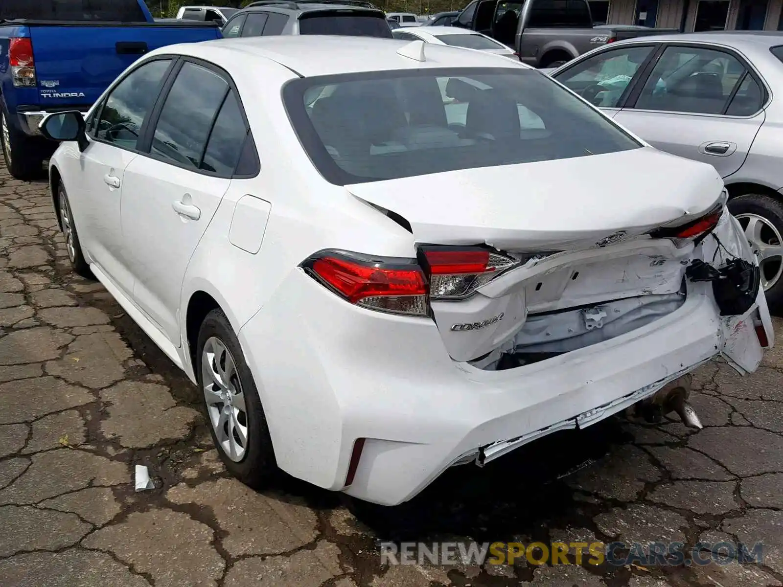 3 Photograph of a damaged car 5YFEPRAE5LP013613 TOYOTA COROLLA 2020