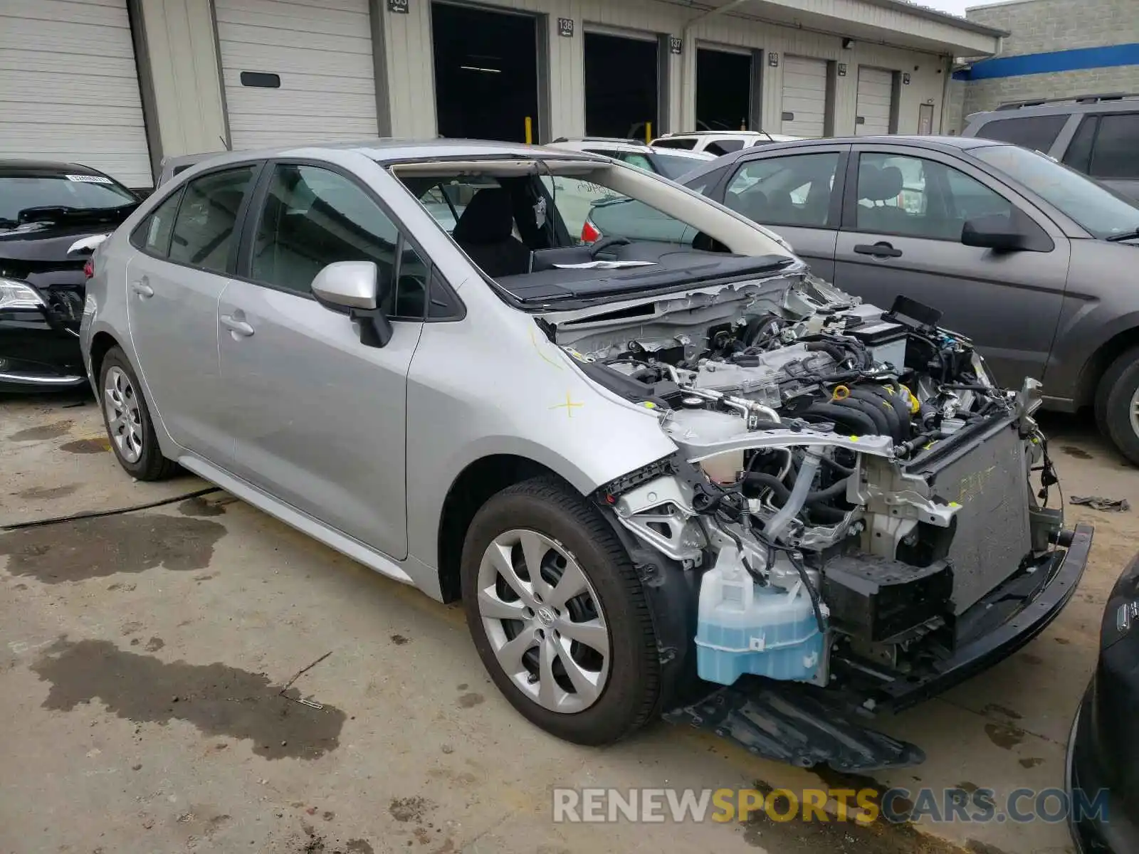 1 Photograph of a damaged car 5YFEPRAE5LP014065 TOYOTA COROLLA 2020