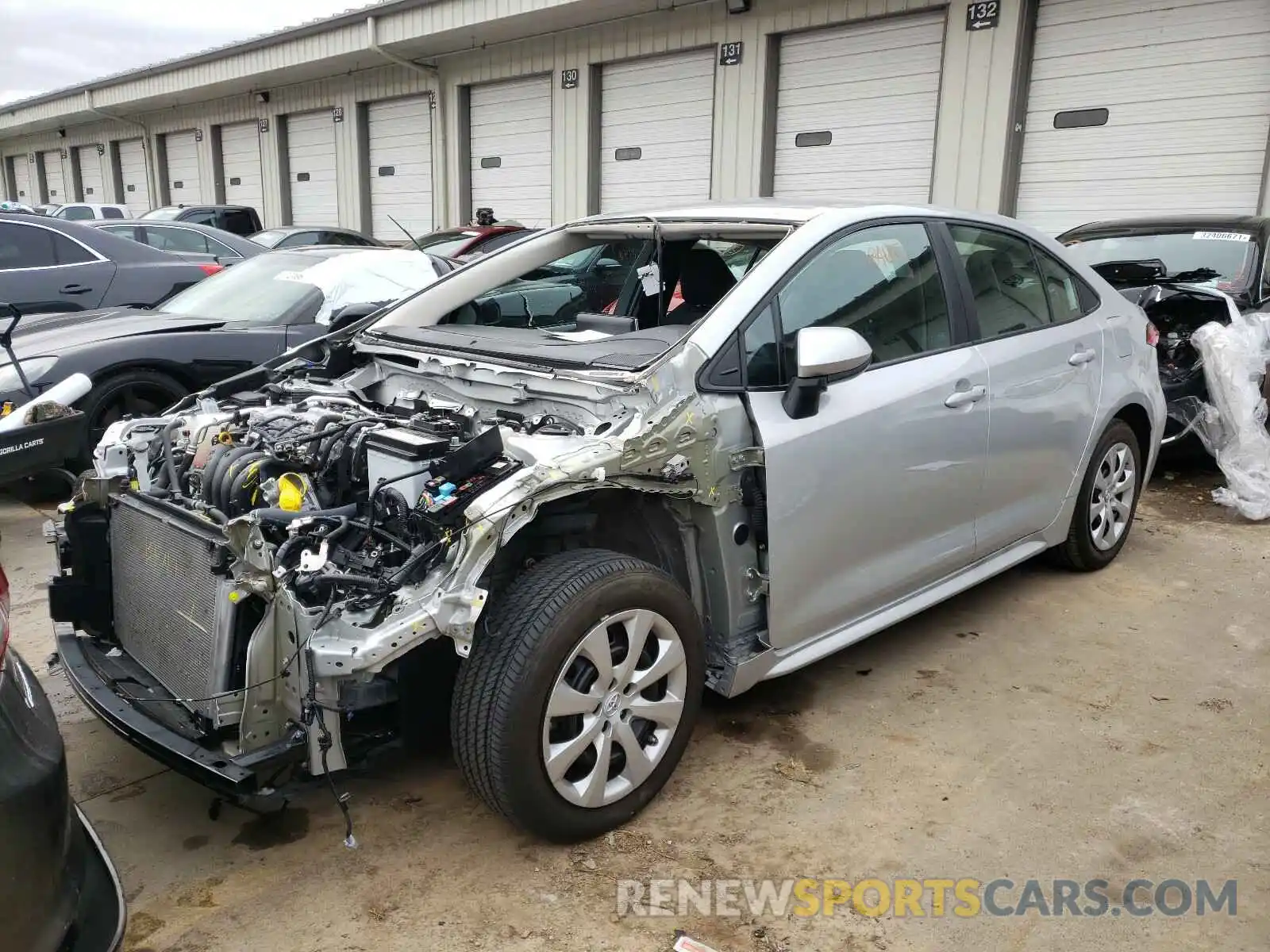 2 Photograph of a damaged car 5YFEPRAE5LP014065 TOYOTA COROLLA 2020