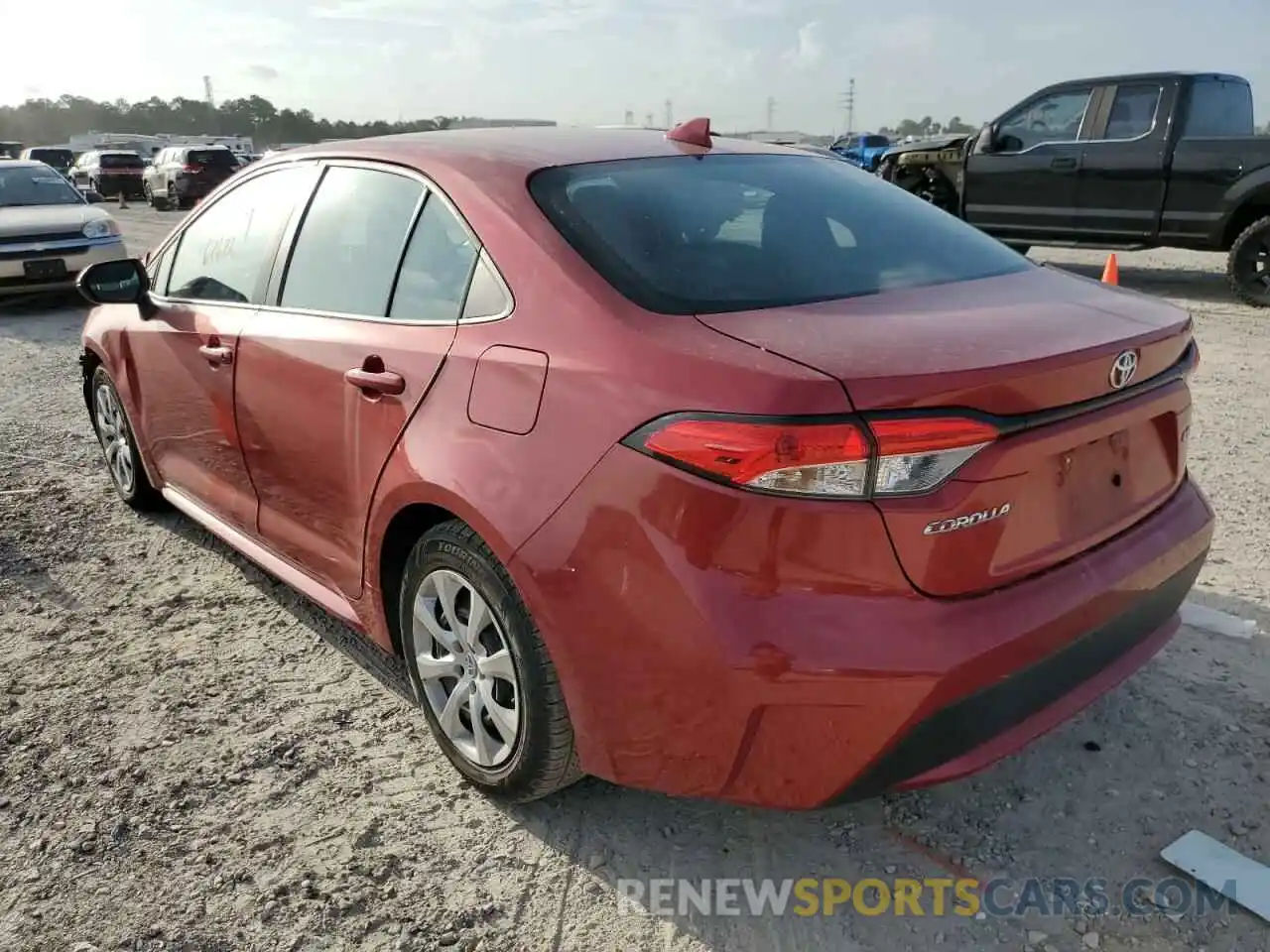 3 Photograph of a damaged car 5YFEPRAE5LP015149 TOYOTA COROLLA 2020