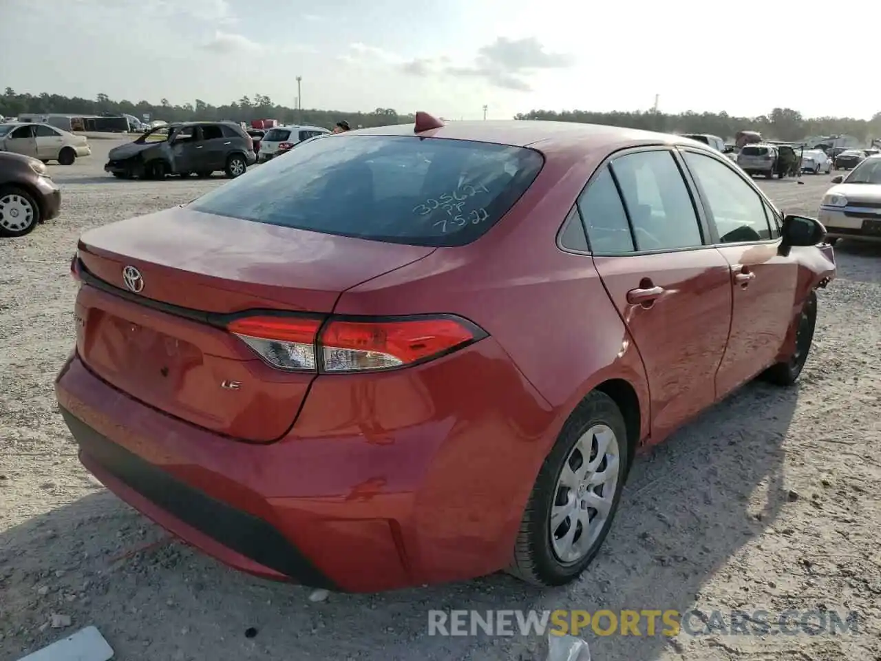 4 Photograph of a damaged car 5YFEPRAE5LP015149 TOYOTA COROLLA 2020