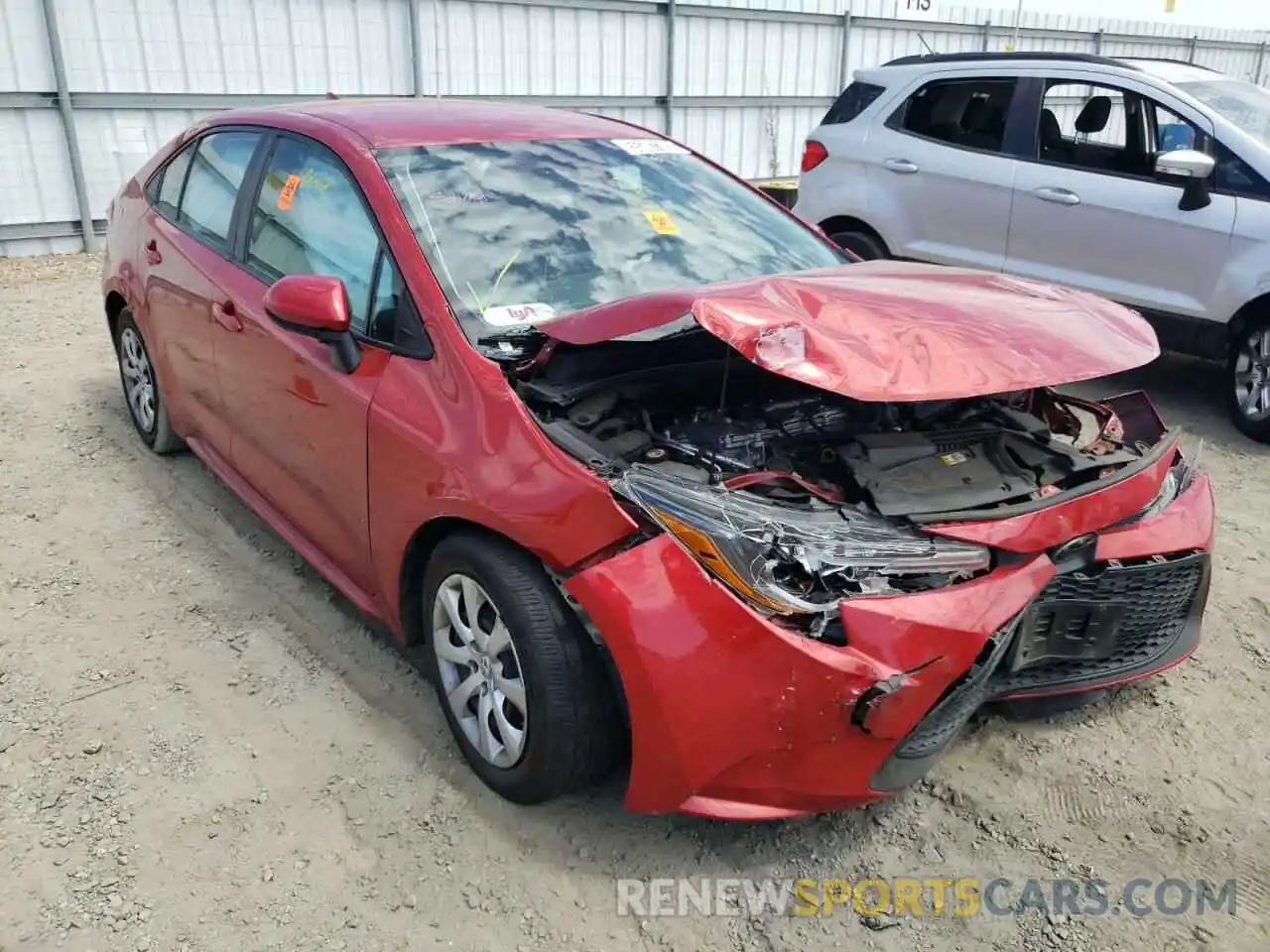 1 Photograph of a damaged car 5YFEPRAE5LP015197 TOYOTA COROLLA 2020