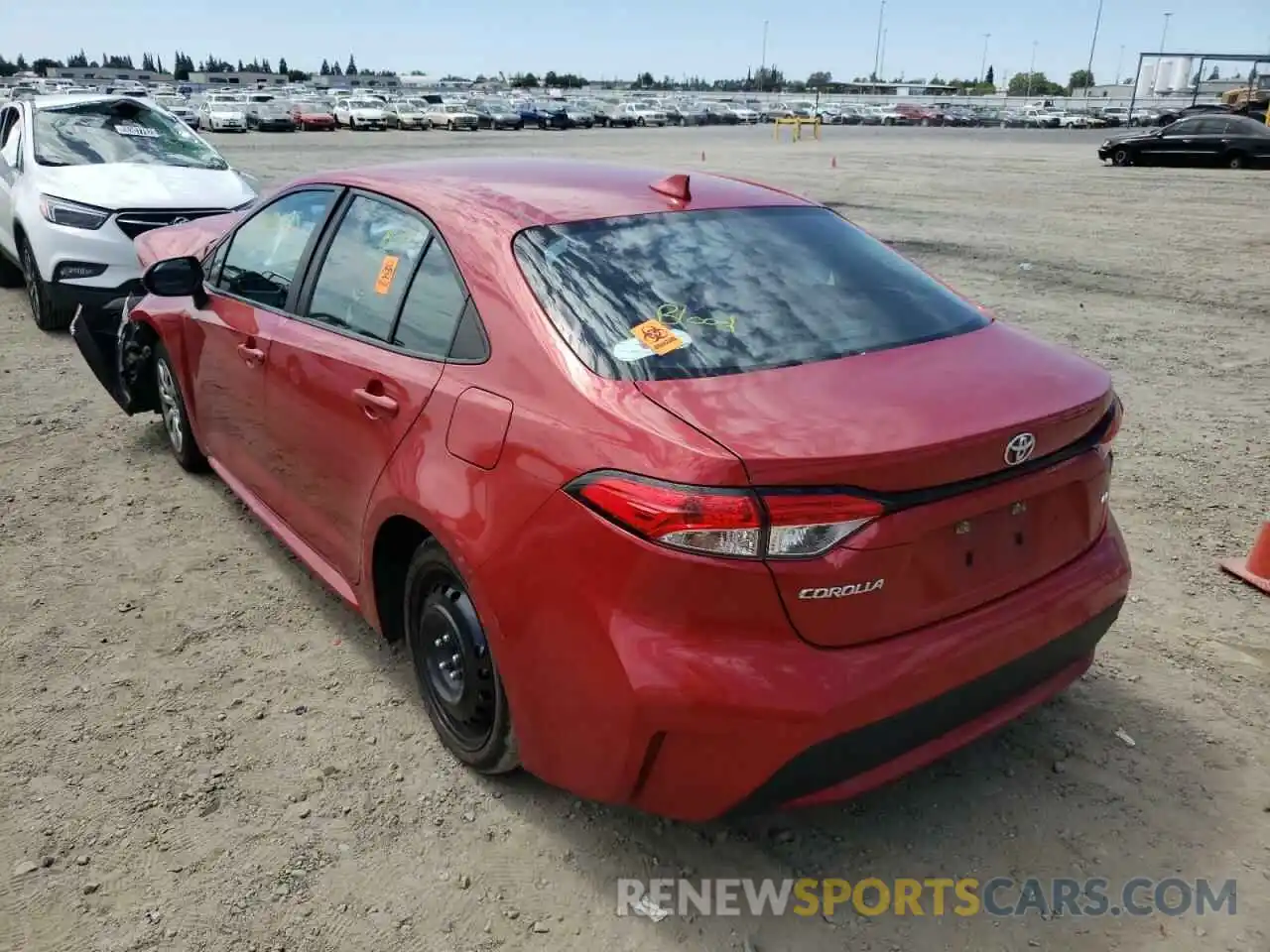 3 Photograph of a damaged car 5YFEPRAE5LP015197 TOYOTA COROLLA 2020