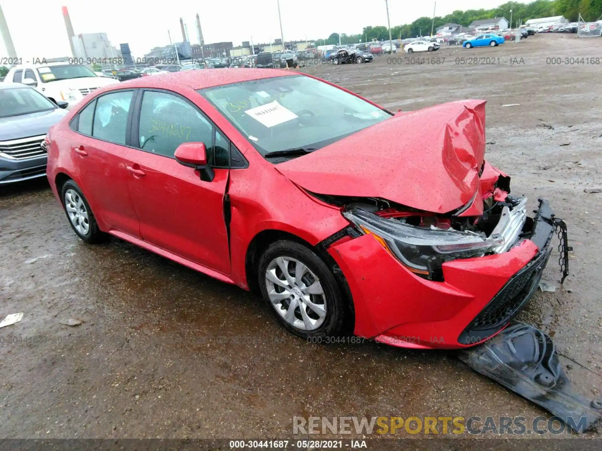 1 Photograph of a damaged car 5YFEPRAE5LP015748 TOYOTA COROLLA 2020